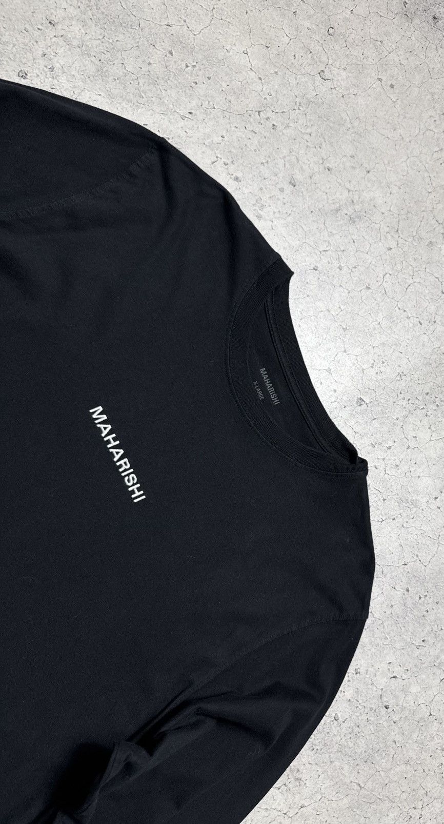 Maharishi Maharishi Center Logo Black Long Sleeve Size XL Size US XL / EU 56 / 4 - 5 Thumbnail