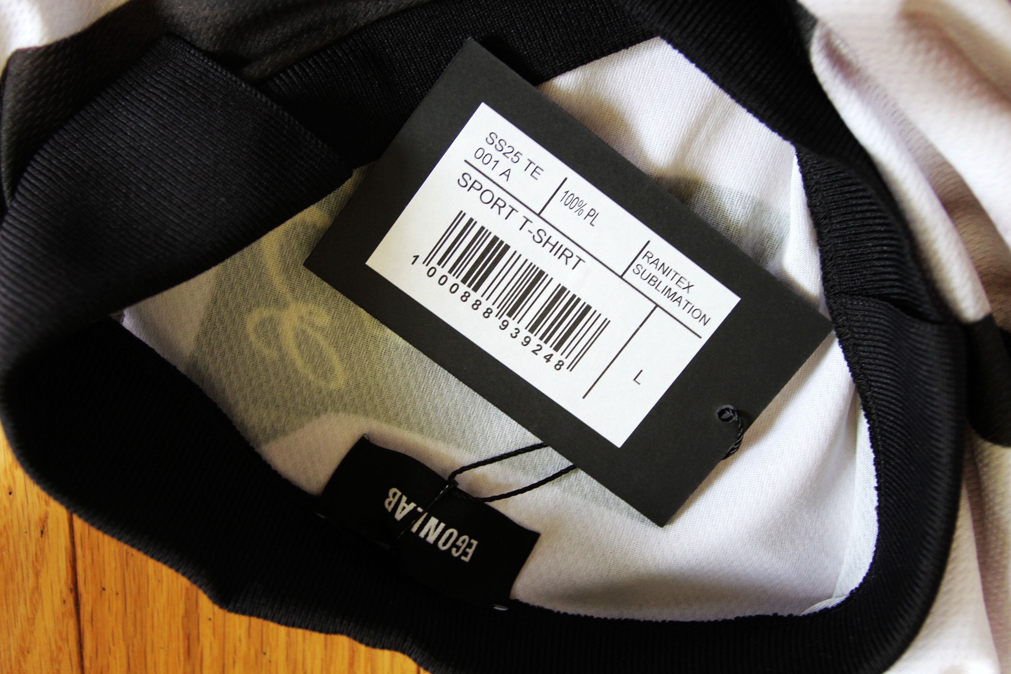 Egon Lab BNWT SS25 EGONLAB SPORT TSHIRT POLO L Size US L / EU 52-54 / 3 - 8 Thumbnail