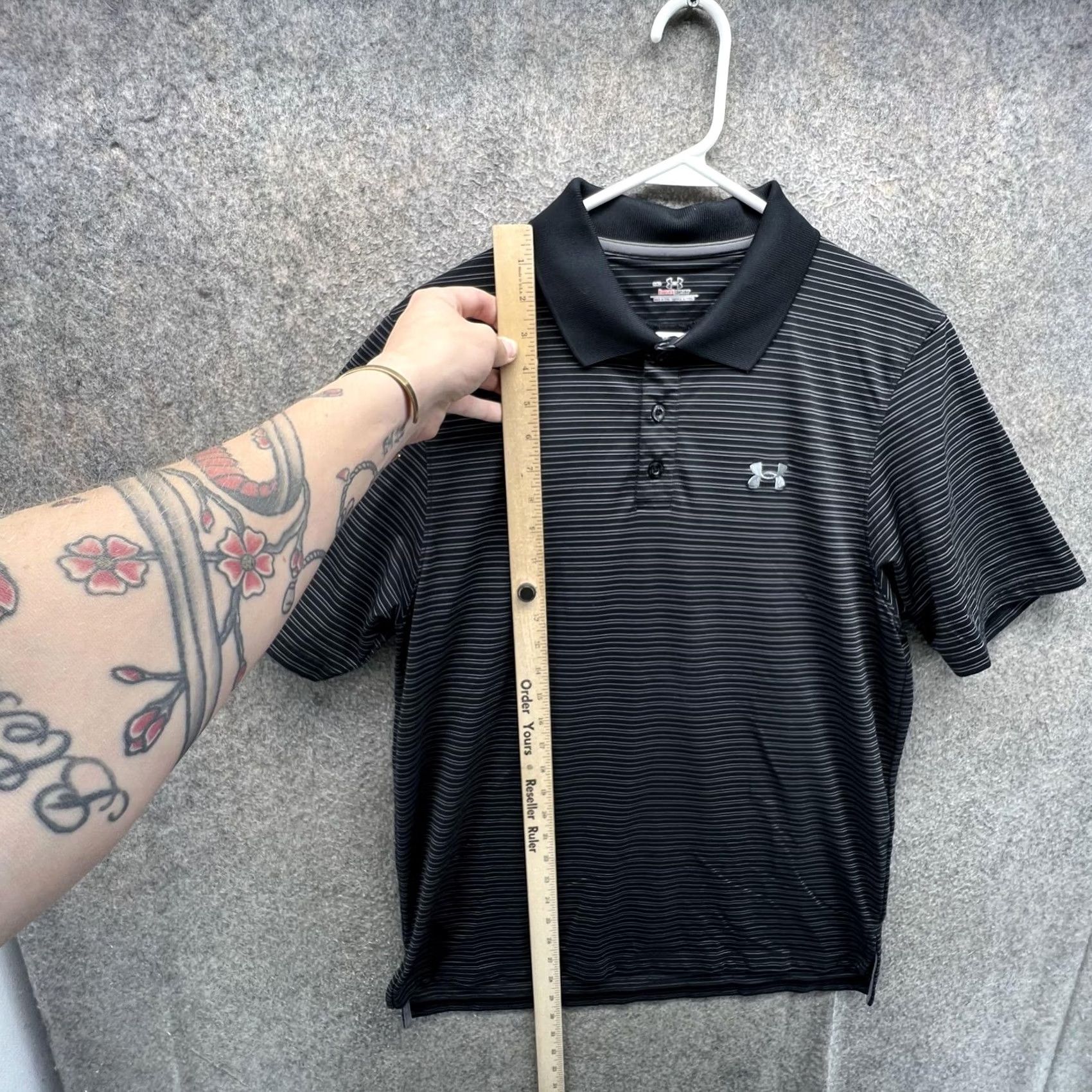 Under Armour Under Armour HeatGear Polo Shirt Mens M Black Stripe Golf Performance Shipped From Peru Size US M / EU 48-50 / 2 - 5 Thumbnail