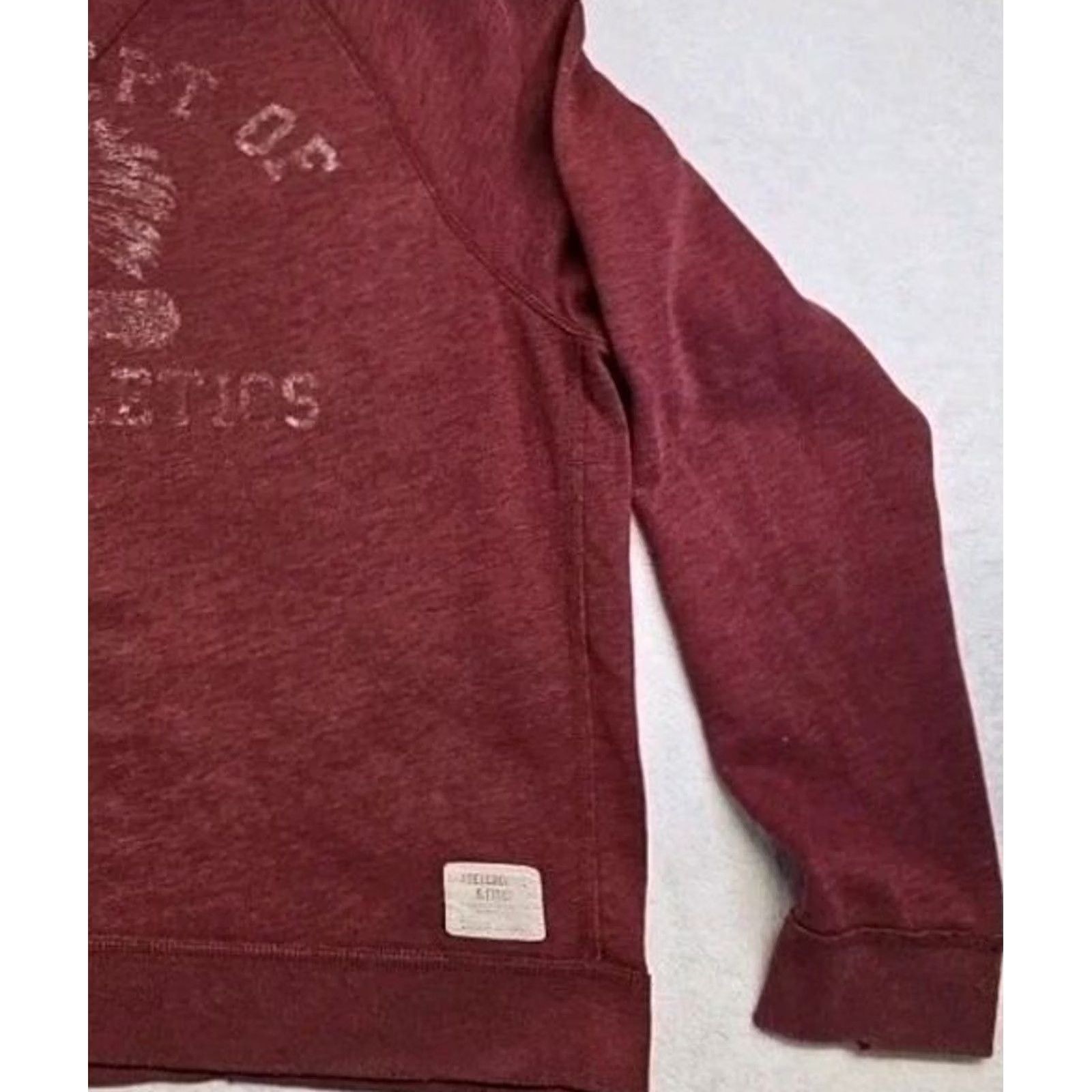 Abercrombie & Fitch Abercrombie & Fitch Sweatshirt XXL Muscle Crew Neck Burgundy NY Athletics Distressed Graphic Print Men Size US XXL / EU 58 / 5 - 3 Thumbnail