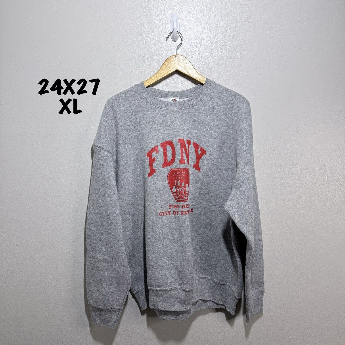 Hanes XL FDNY crew Size US XL / EU 56 / 4 - 1 Thumbnail