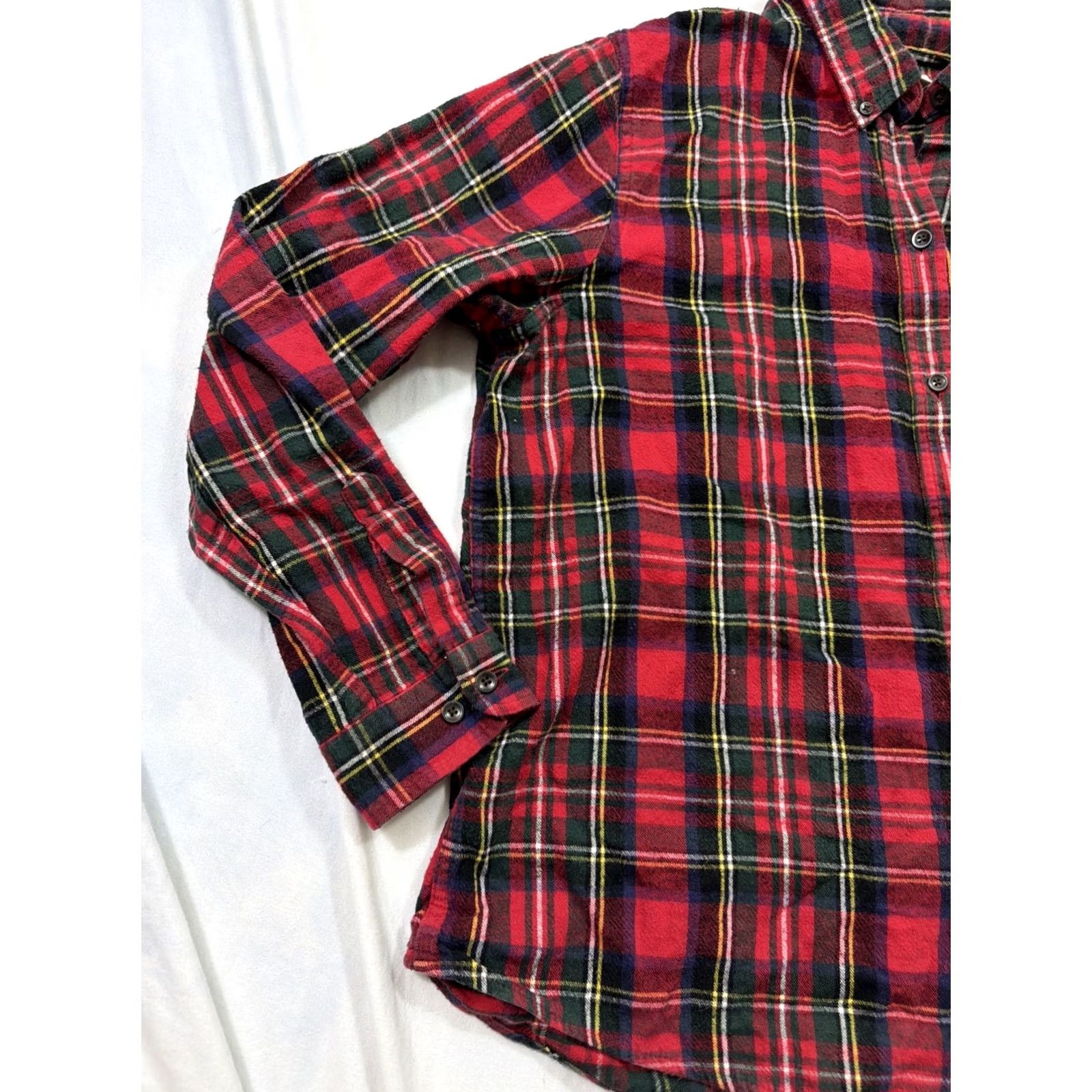 Vintage LL BEAN Scotch Plaid Flannel Shirt Relaxed Fit Women's 1X Holiday Christmas Red Plaid Button-Up Pockets Casual Shirt Size XL / US 12-14 / IT 48-50 - 3 Thumbnail