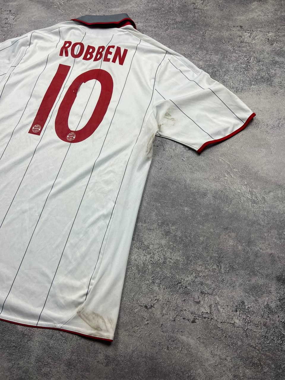 Adidas Bayern Munchen 2009/10 Robben Home Jersey Size US L / EU 52-54 / 3 - 10 Thumbnail