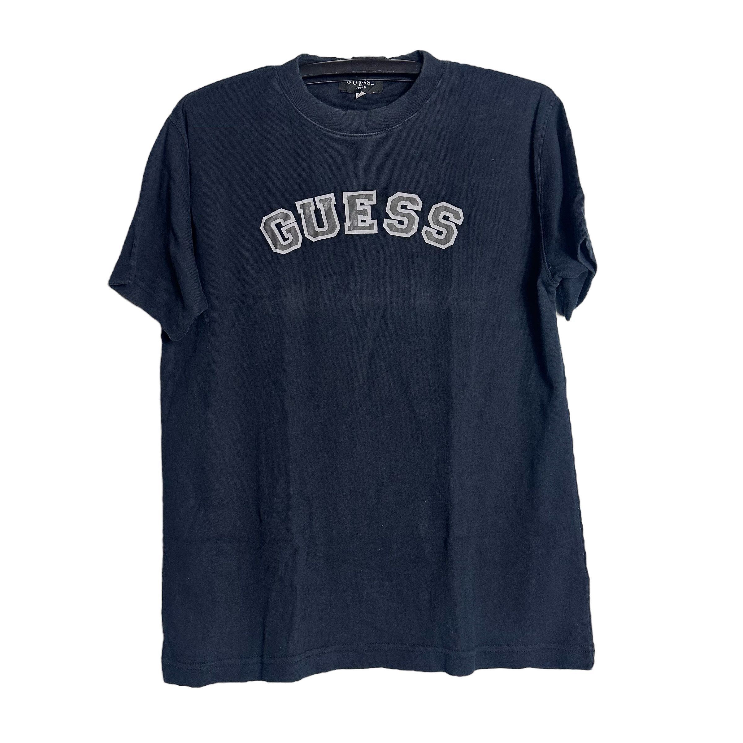 Guess × Vintage 🔥RARE🔥Vintage Guess Spell Out Logo T-shirt Size US M / EU 48-50 / 2 - 1 Thumbnail