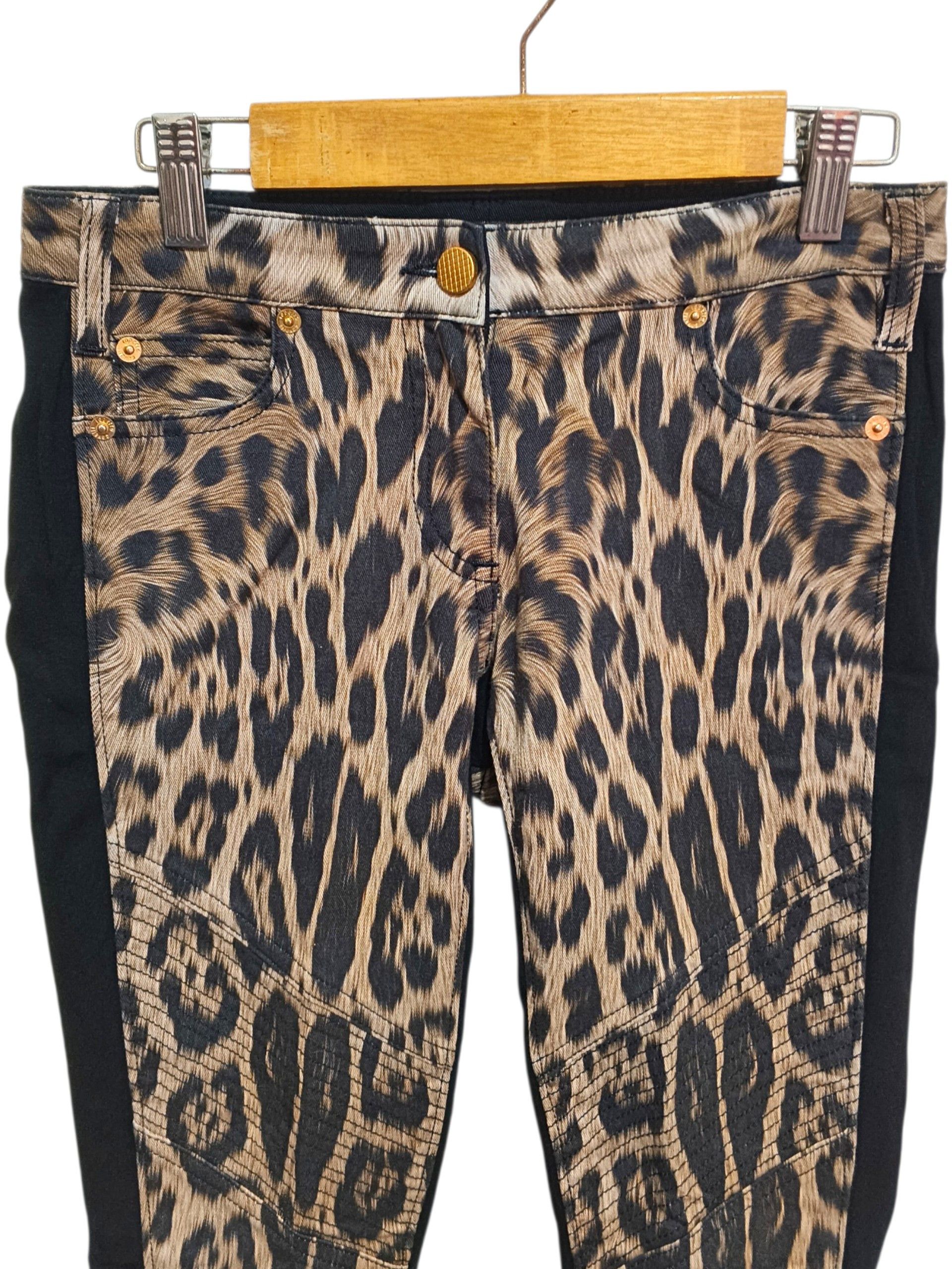 Roberto Cavalli Roberto cavalli Leopard capris pants Size 28" / US 6 / IT 42 - 2 Thumbnail