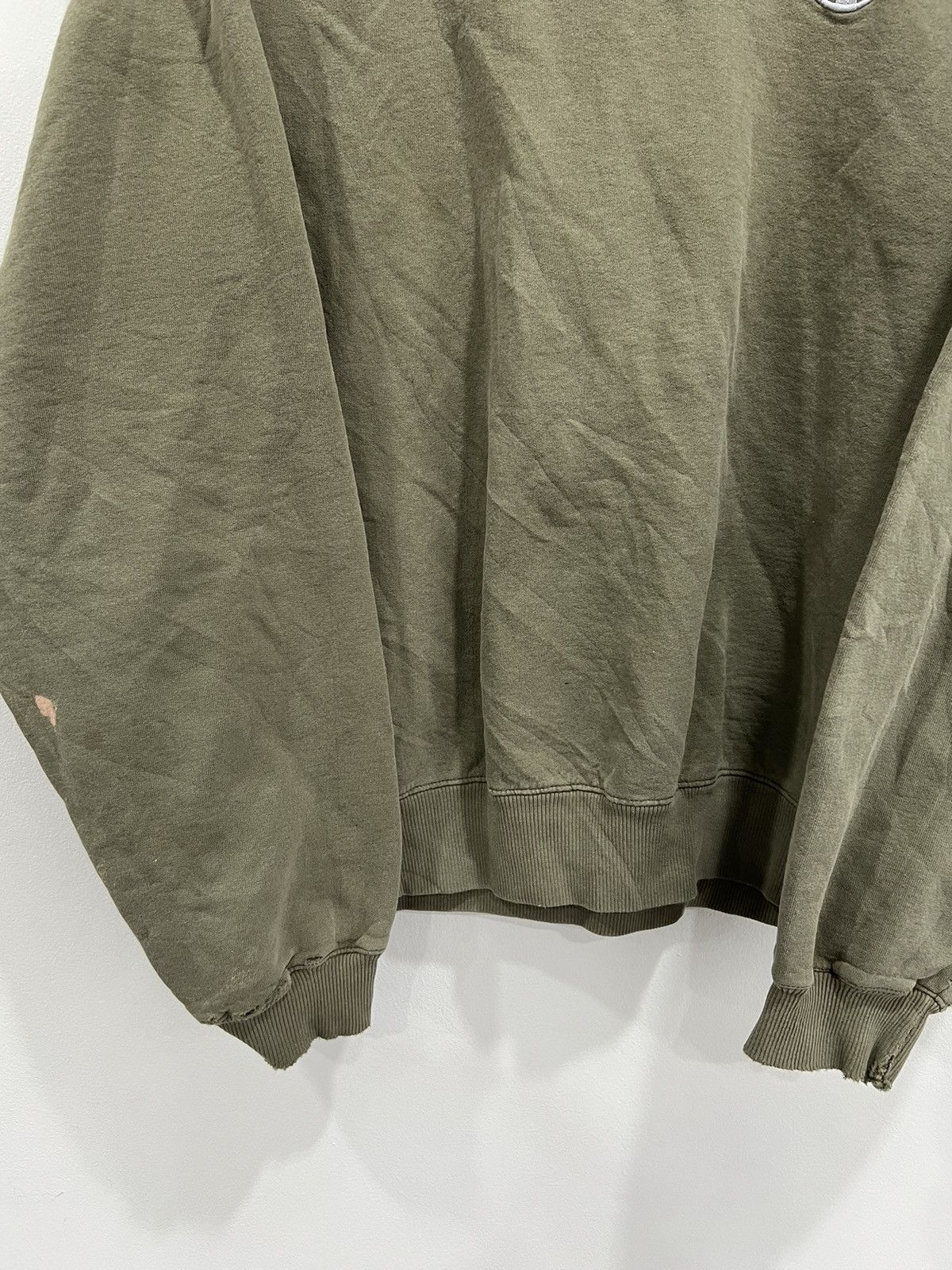 Vintage Vintage Olive Green Champion sweater Size US L / EU 52-54 / 3 - 5 Thumbnail