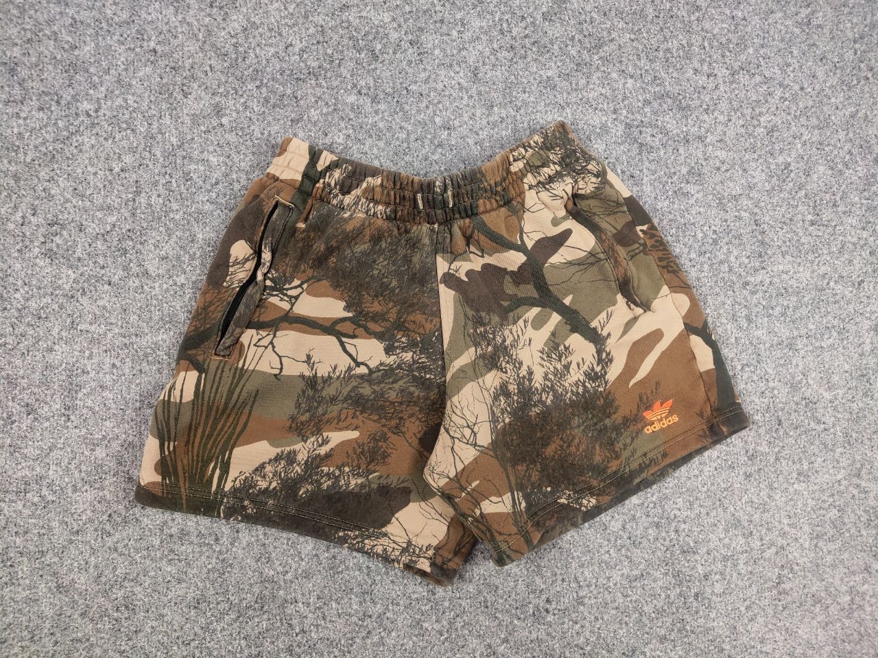 Adidas Adidas Original Realtree Camo casual Short Vintage Y2K Style Size US 32 / EU 48 - 6 Thumbnail