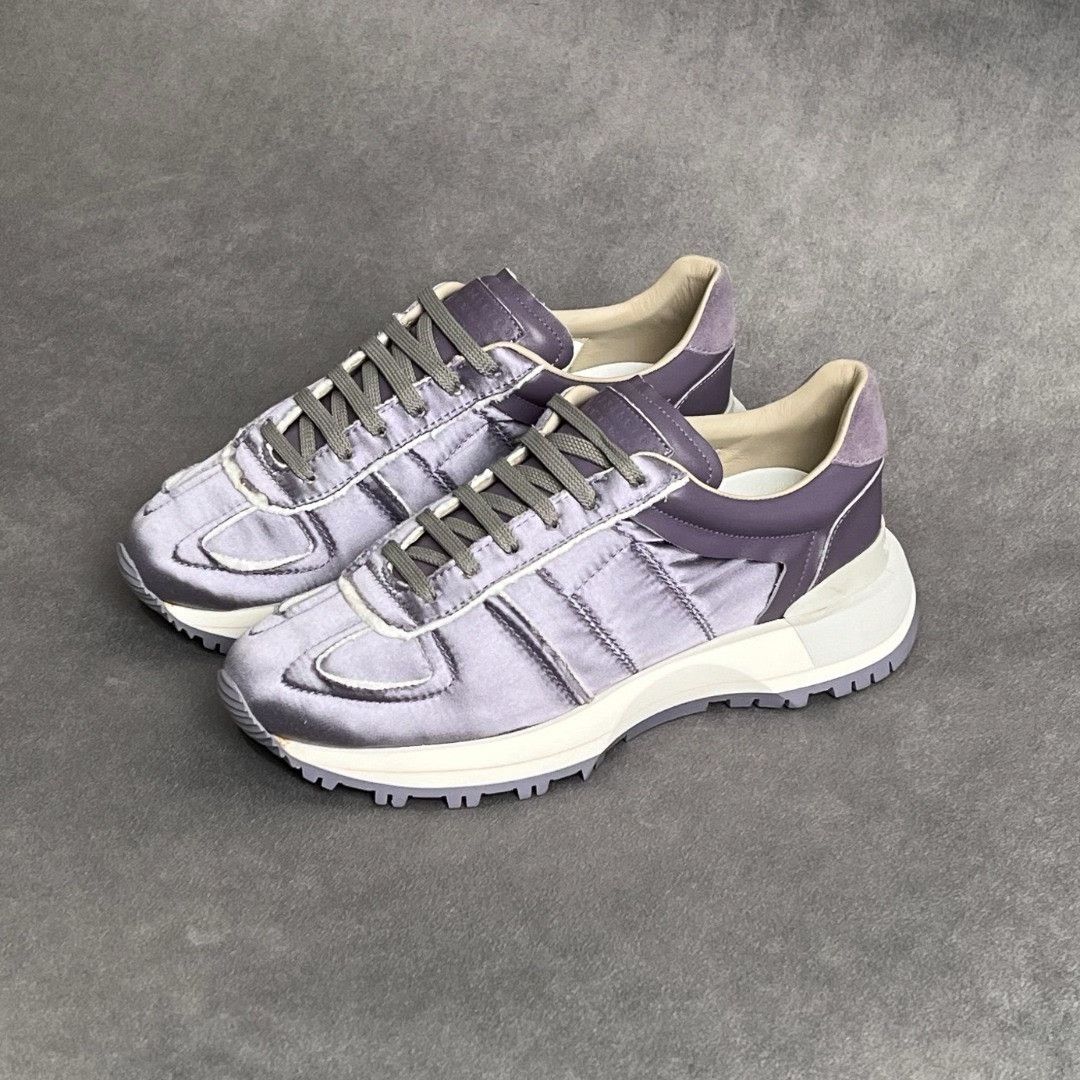 Maison Margiela Maison Margiela Casual Purple Lowtop Sneakers 8 Men Size US 8 / EU 41 - 1 Thumbnail
