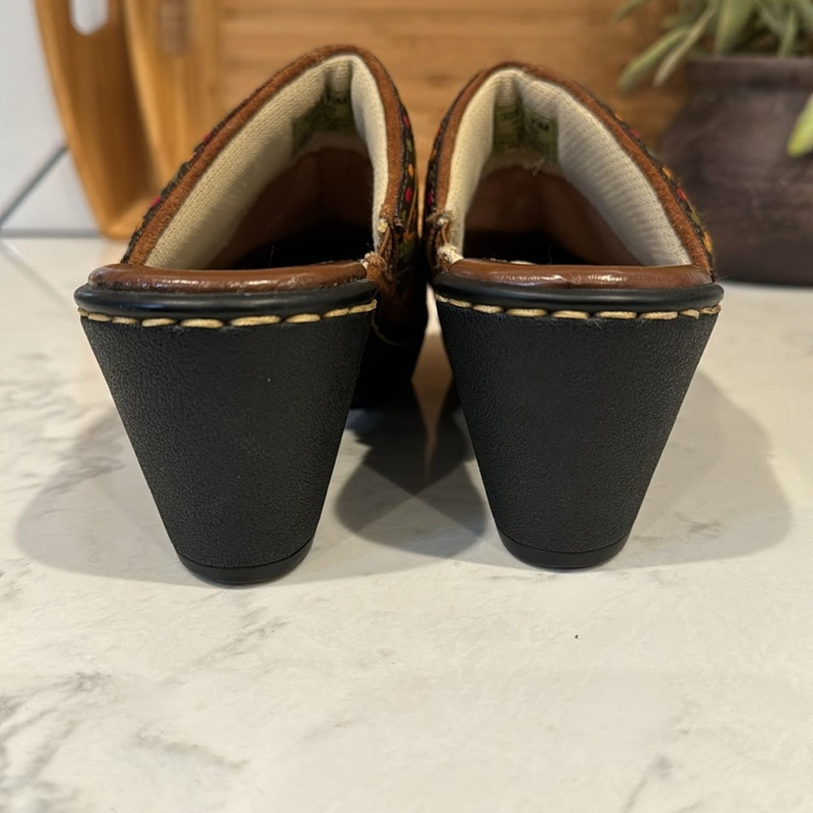 Eastland Eastland Vintage suede Clogs 90s southwestern mule size 7.5 Size US 7.5 / IT 37.5 - 5 Thumbnail