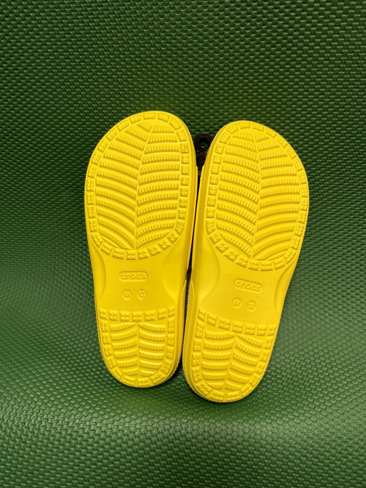 Crocs Crocs Yellow Slides/Sandals, Men’s Size 13 Size US 13 / EU 46 - 2 Thumbnail