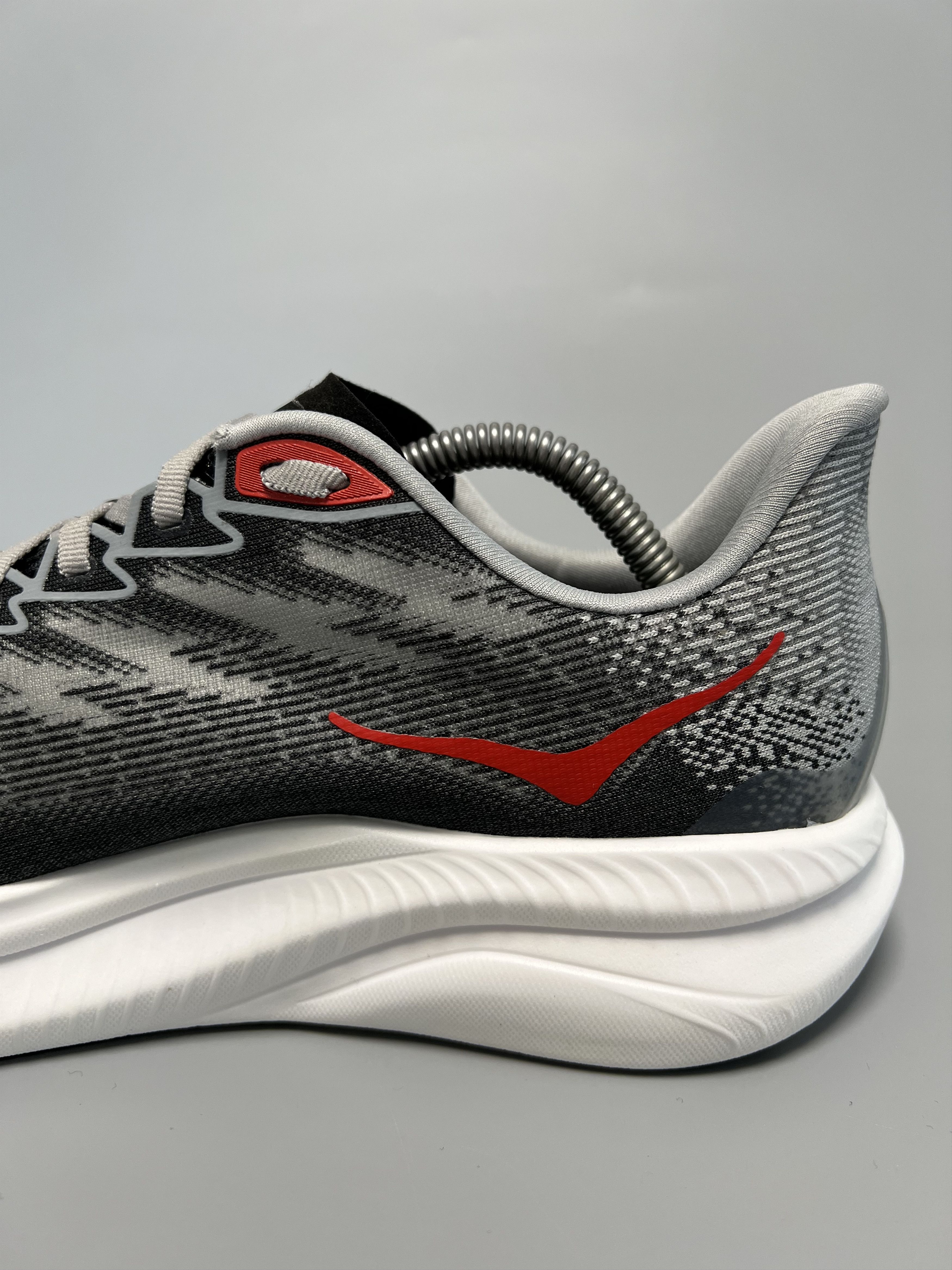 Hoka 9D Hoka One One Mach 6 LA Men's Running Shoes Size US 9 / EU 42 - 11 Thumbnail