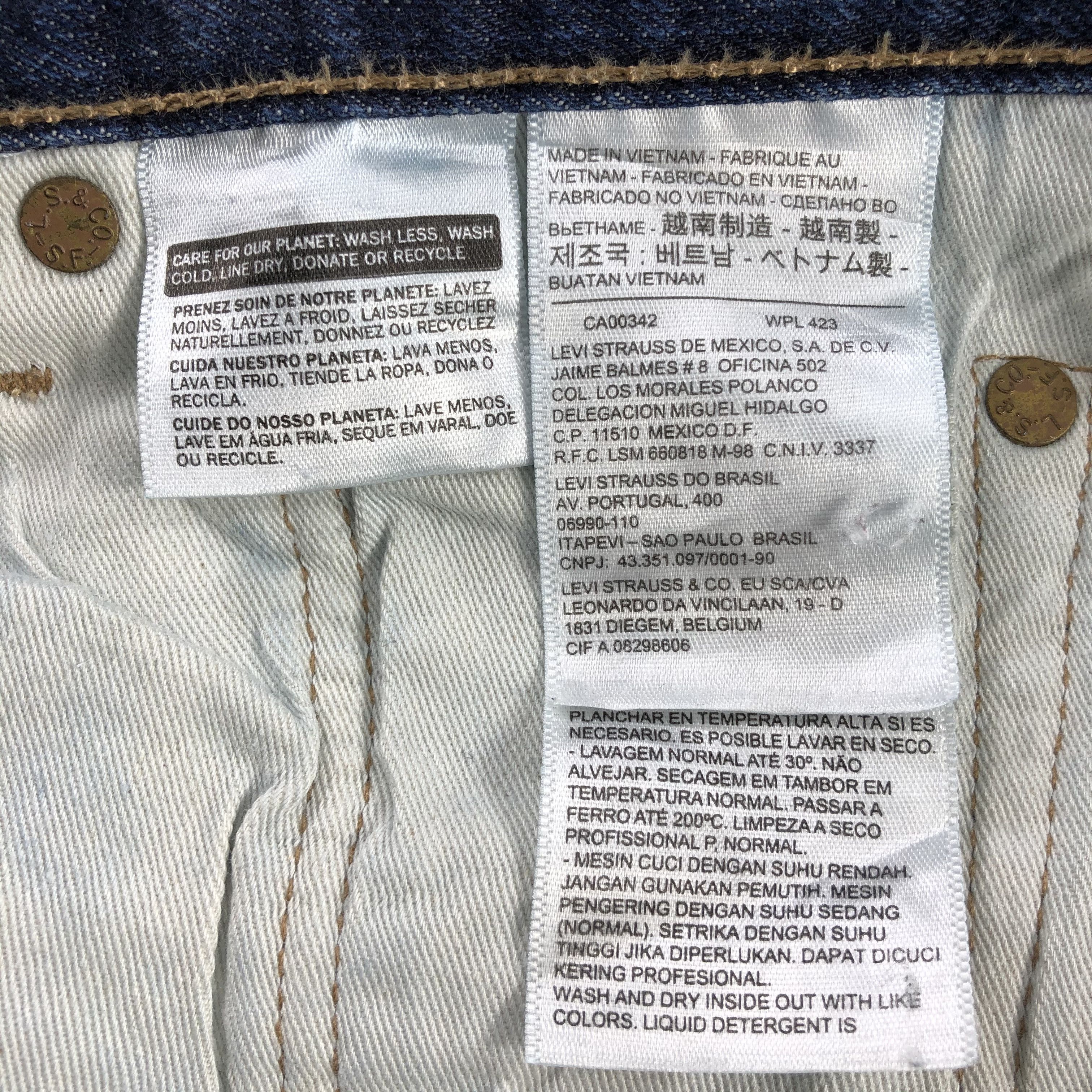 Levi's × Vintage Vintage Blue Wash Levis 501 Jeans-JM2786 Size US 33 - 17 Thumbnail