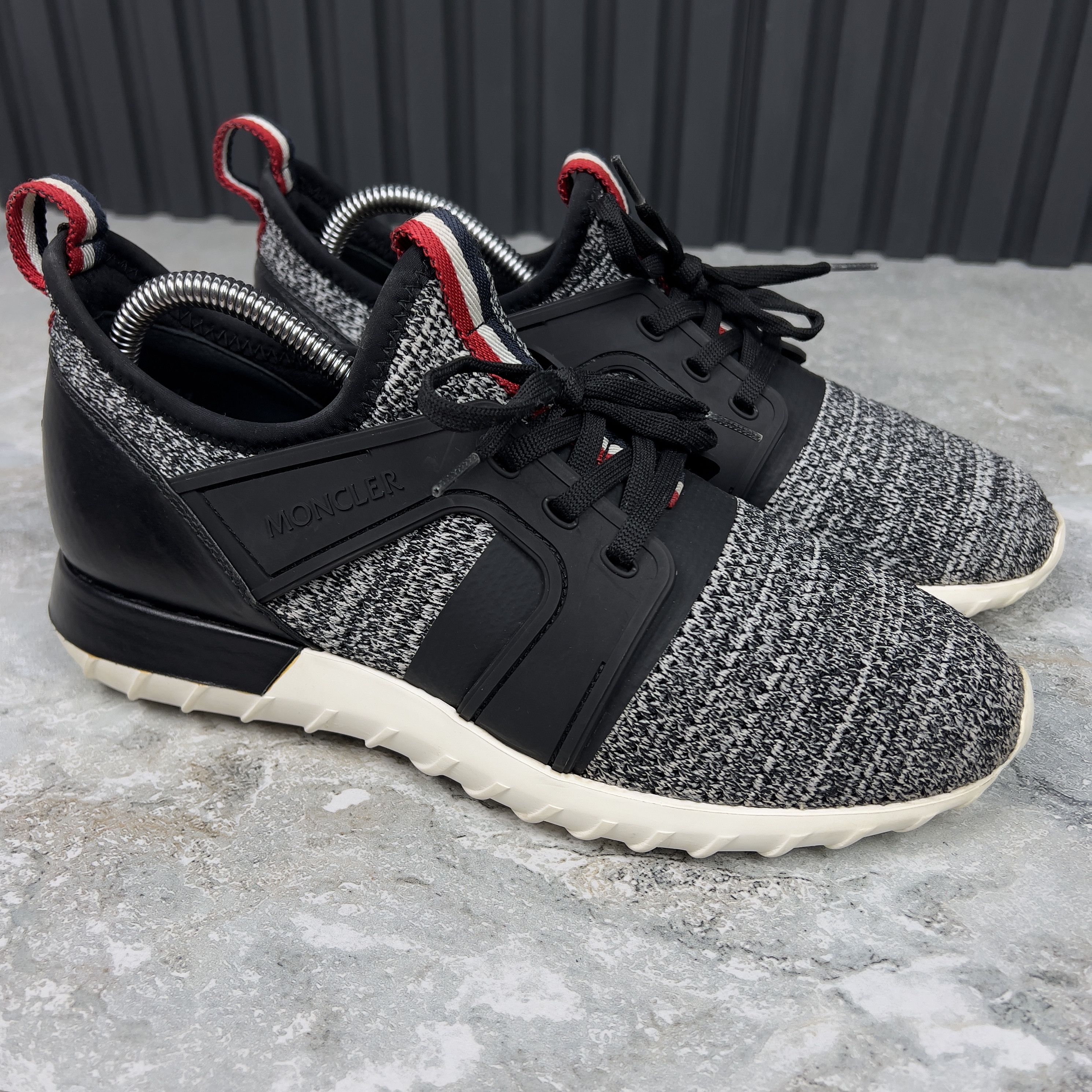 Moncler Moncler Emilien Low Top Trainer Sneaker Rubber-Trimed Mesh Size US 8 / EU 41 - 4 Thumbnail