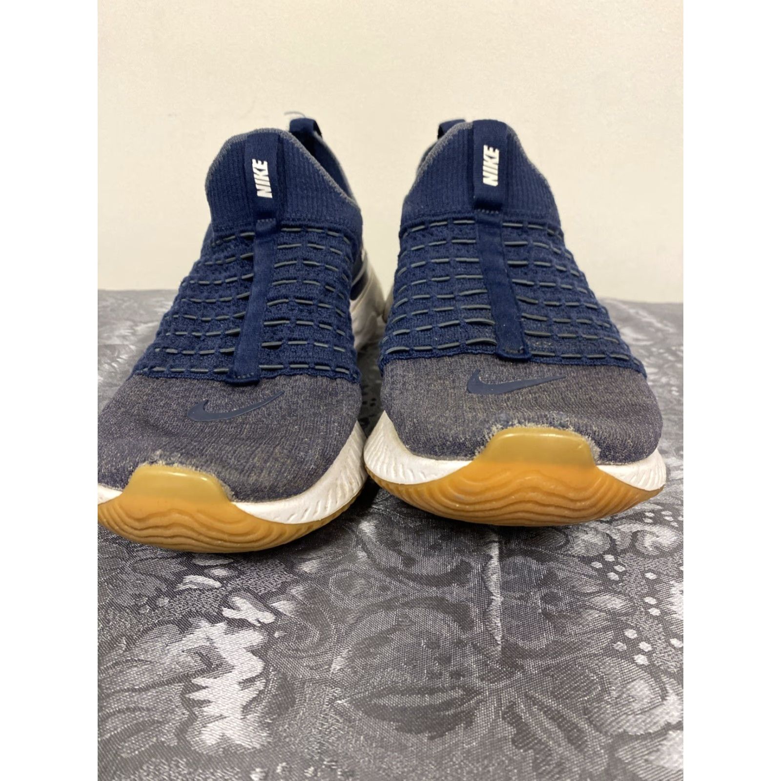 Nike NIKE React Phantom Run Flyknit 2 Slip On Sneakers Men's Size 11 College Navy Athletic Size US 11 / EU 44 - 2 Thumbnail