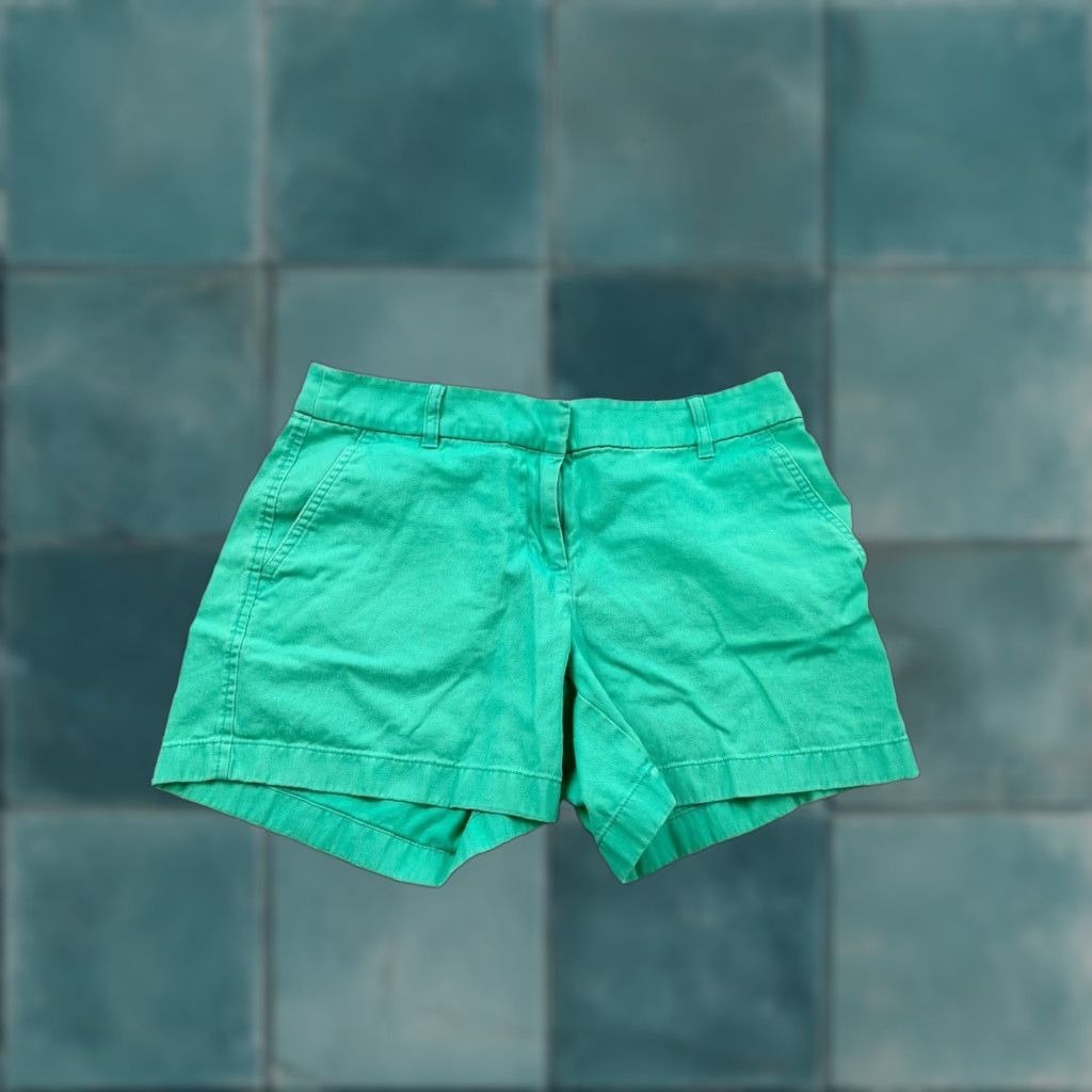 J.Crew J.Crew Green Chino Shorts Womens Size 6 Preppy Golf Casual Size 28" / US 6 / IT 42 - 1 Thumbnail
