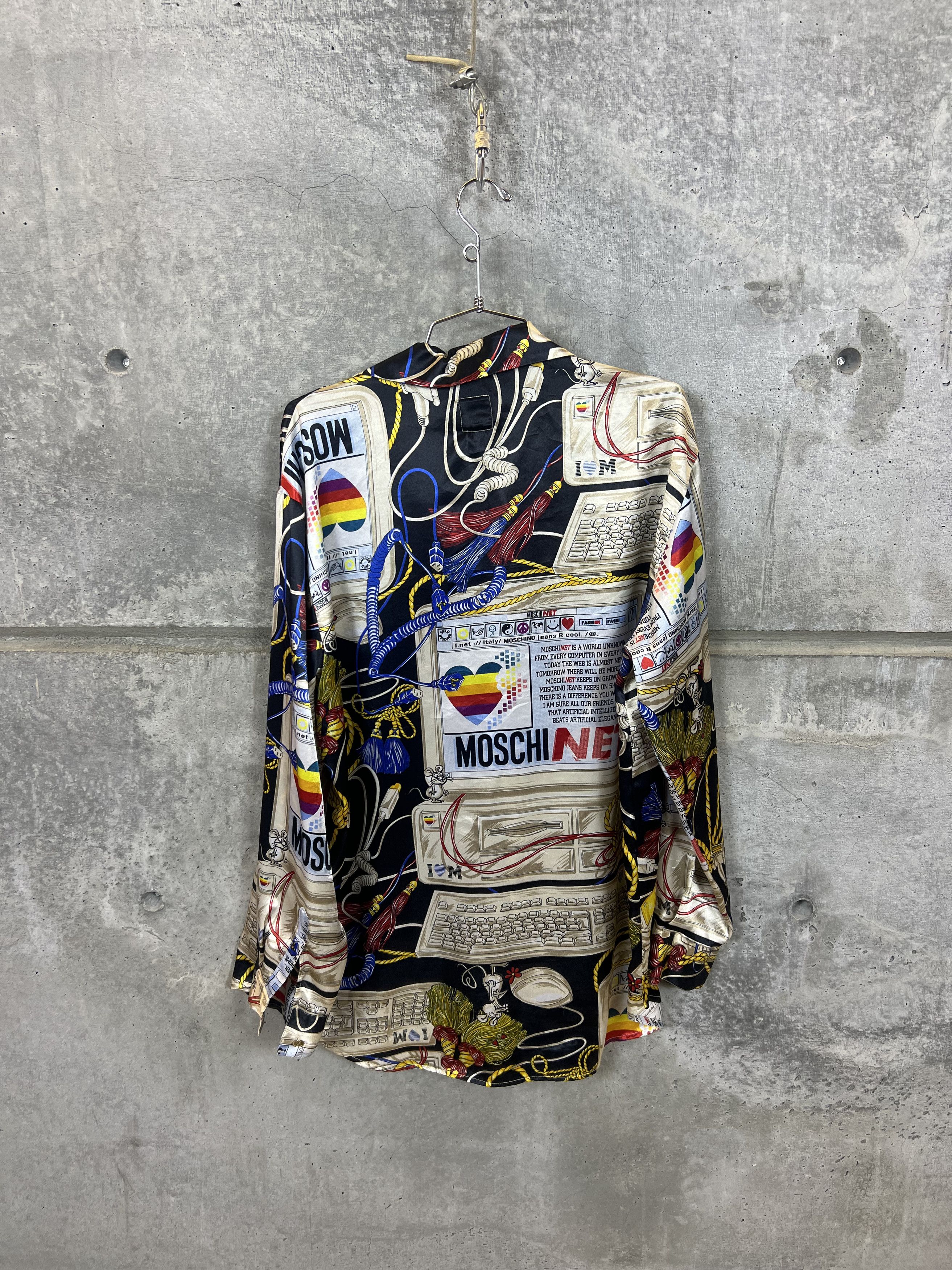Moschino MOSCHINO VINTAGE APPLE COMPUTER SHIRT Size US S / EU 44-46 / 1 - 2 Thumbnail