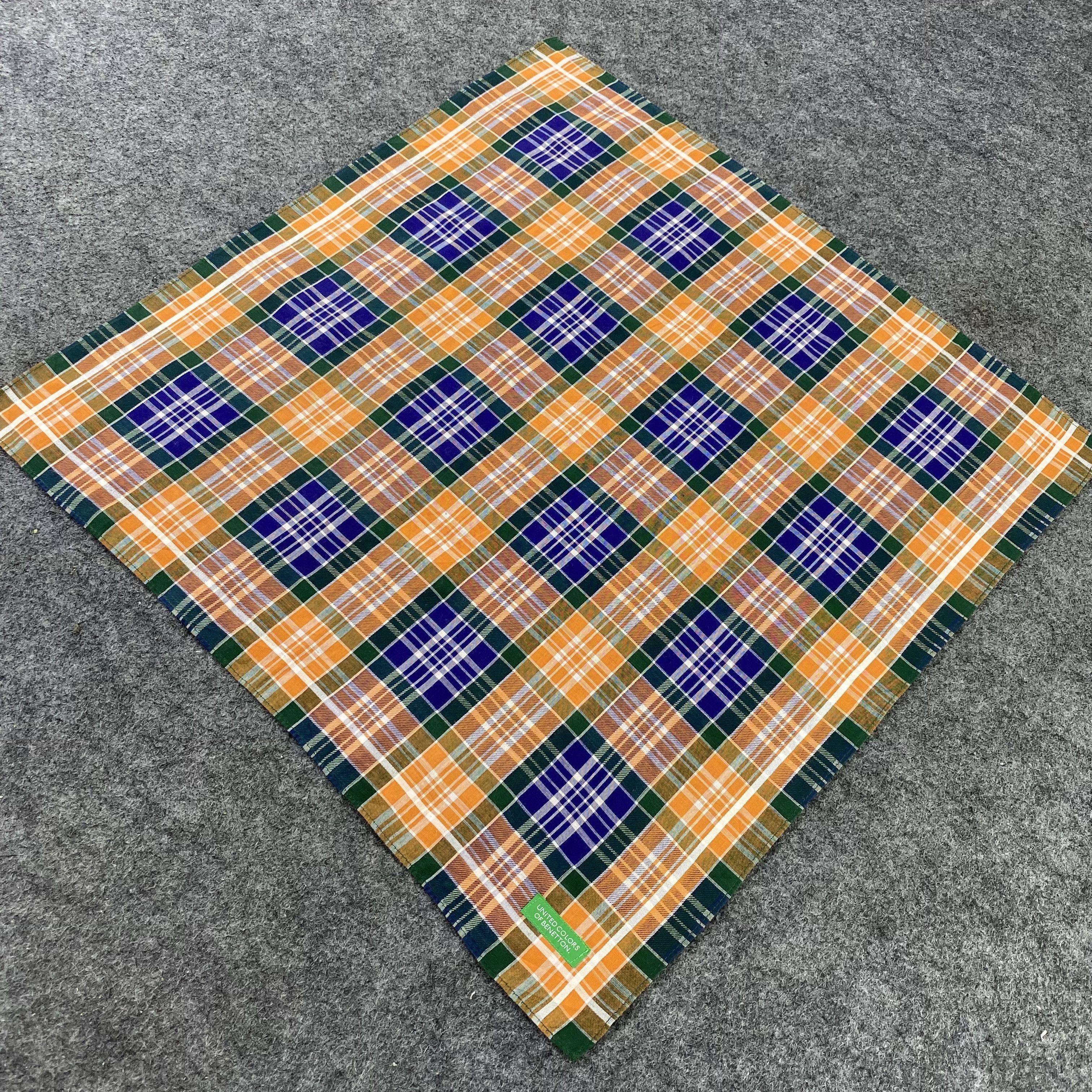 United Colors Of Benetton Benetton Handkerchief/Bandana/Neckerchief-B509 Size ONE SIZE - 4 Thumbnail