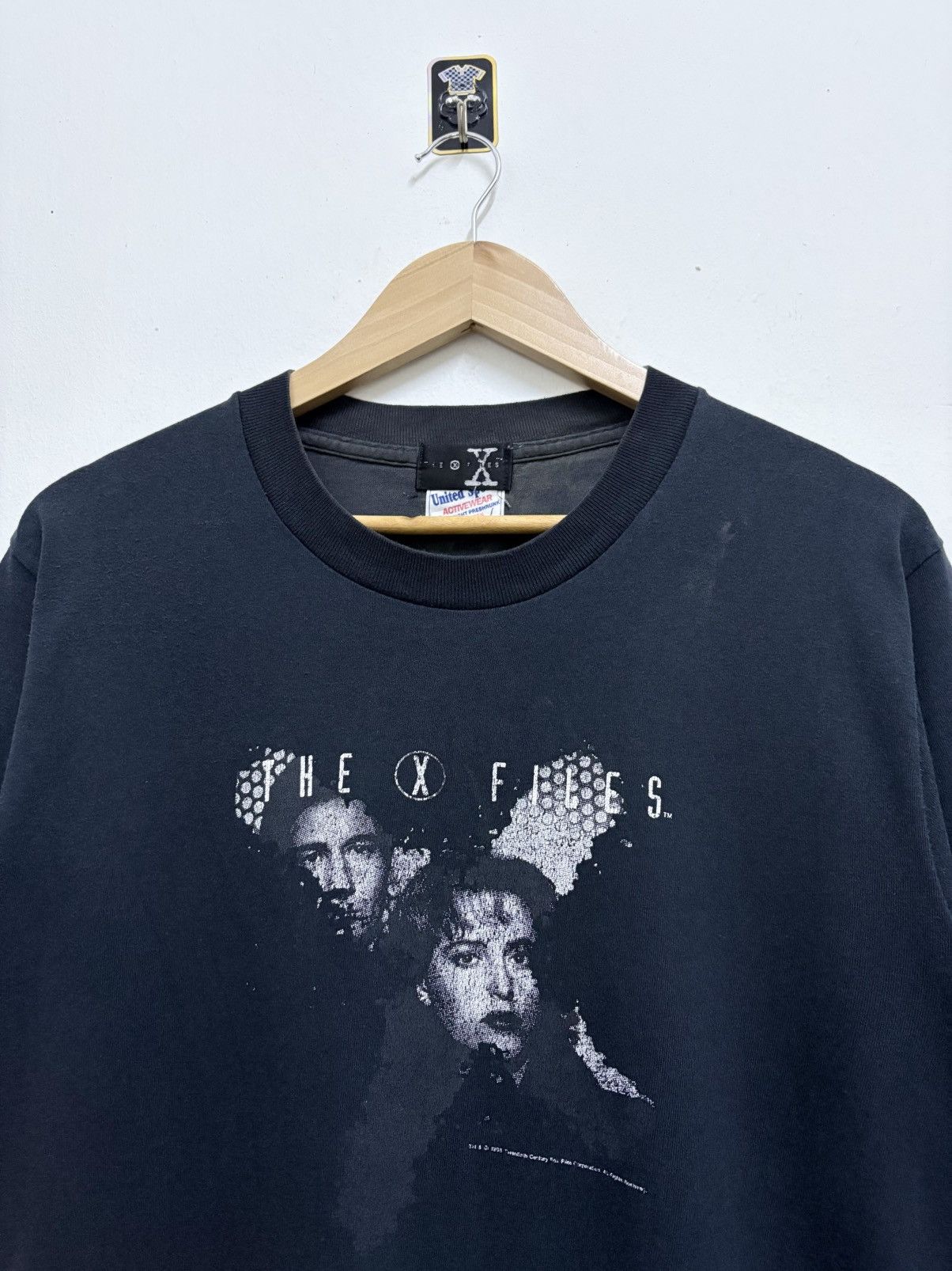 Vintage Vintage 90's Drama Series - The X Files / Thriller T-Shirt Size US M / EU 48-50 / 2 - 3 Thumbnail
