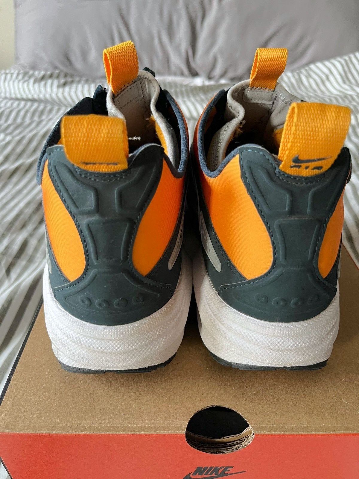 Nike Air Max Sunder Orange Size US 8 / EU 41 - 7 Thumbnail