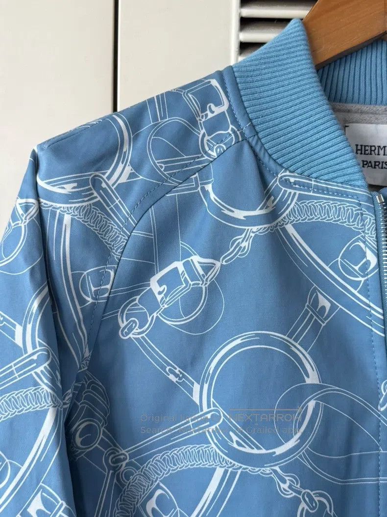 Hermes Hermes Women's flight jacket, blue print version Size XXS / US 00 / IT 34 - 6 Thumbnail