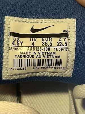 Nike Nike Air Max Fury GS White Blue Pink Trainers UK 4 Size US 4.5 / IT 34.5 - 6 Thumbnail