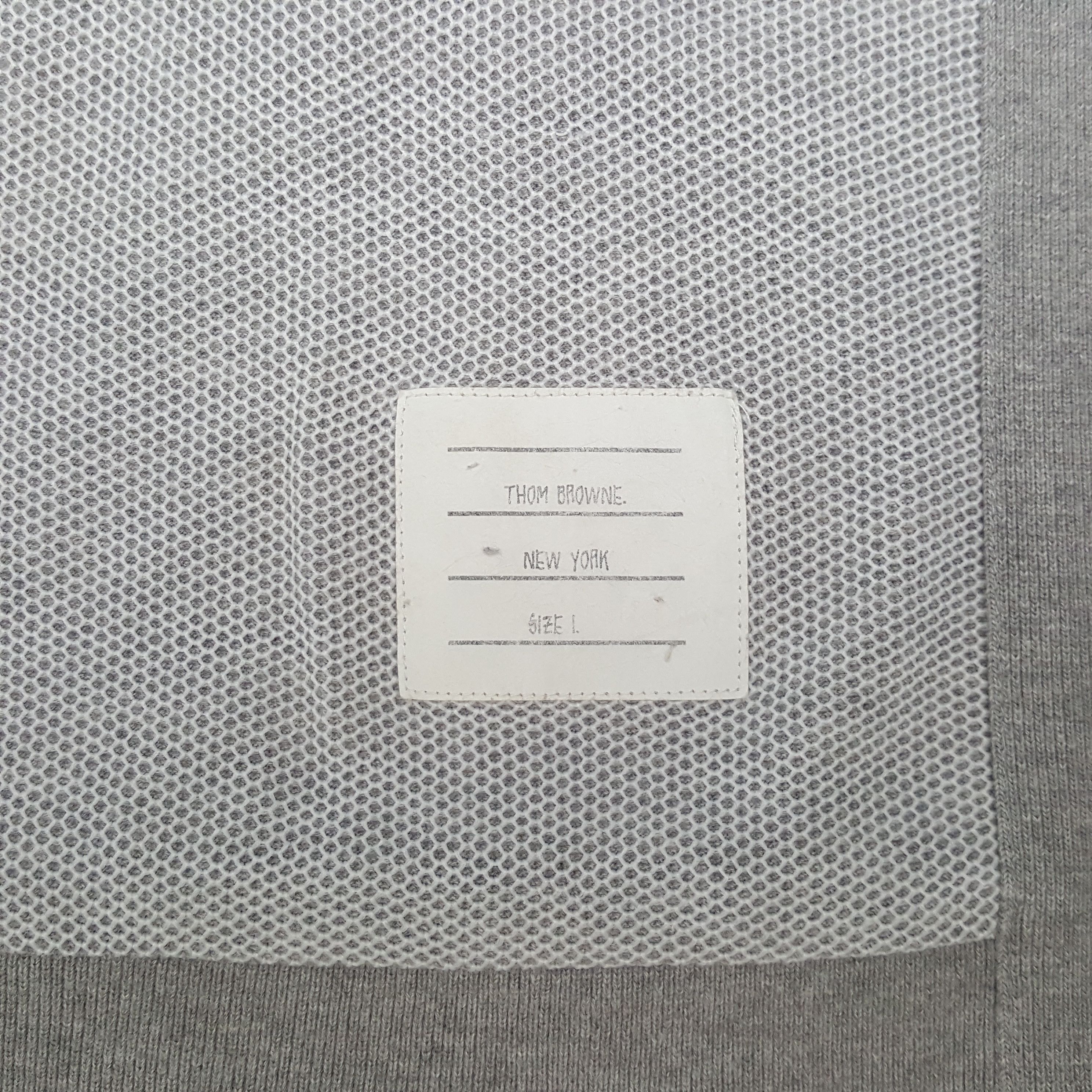 Thom Browne Thom Browne Fashion Brand Designer Sweatshirt RR28 Size US XS / EU 42 / 0 - 7 Thumbnail
