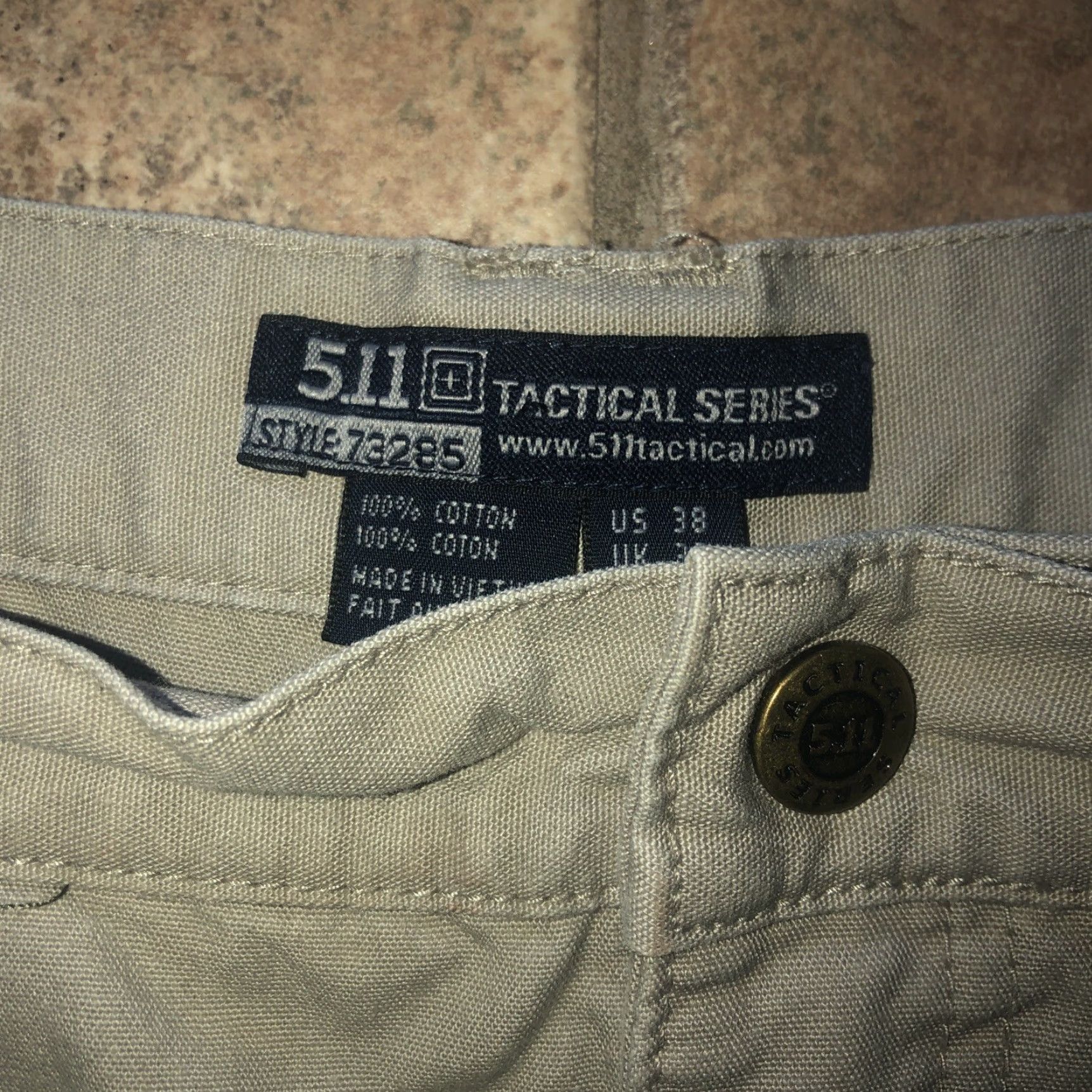 Vintage 5.11 Tactical Cargo Shorts Mens 38 Regular Beige Size US 38 / EU 54 - 3 Thumbnail