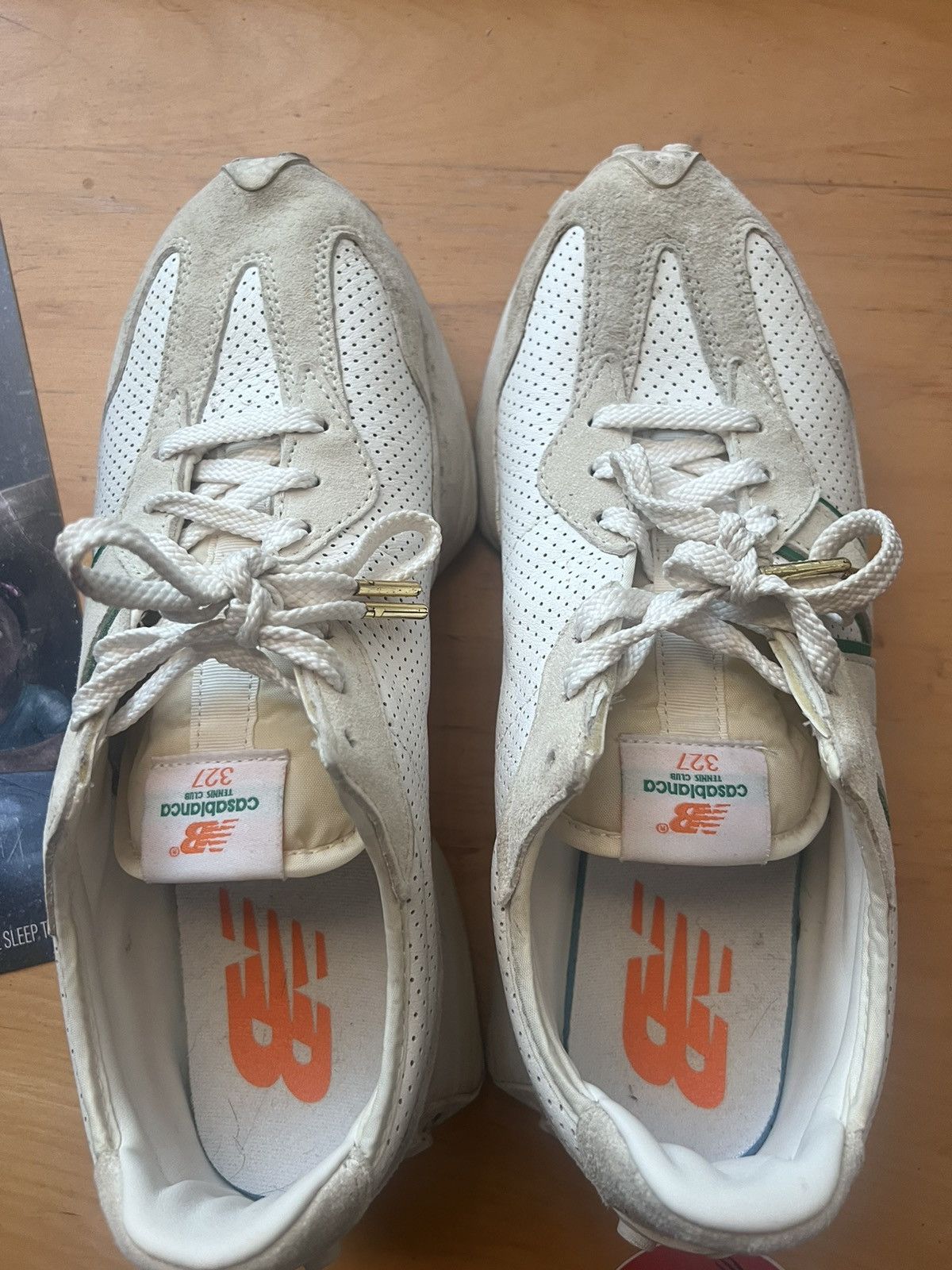 Casablanca × New Balance New Balance 327 x Casablanca Green Logo Size US 10.5 / EU 43-44 - 6 Thumbnail