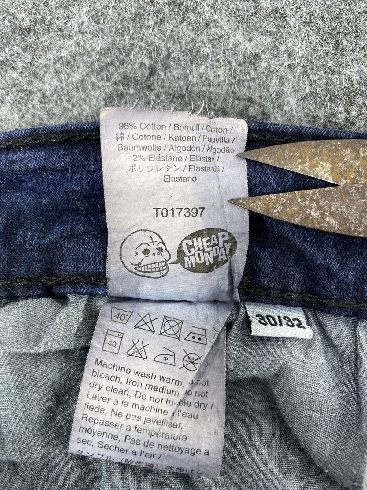 Cheap Monday × Japanese Brand Cheap Monday Japan Punk Stretchable Skinny Jeans -J1102 Size US 28 / EU 44 - 12 Thumbnail