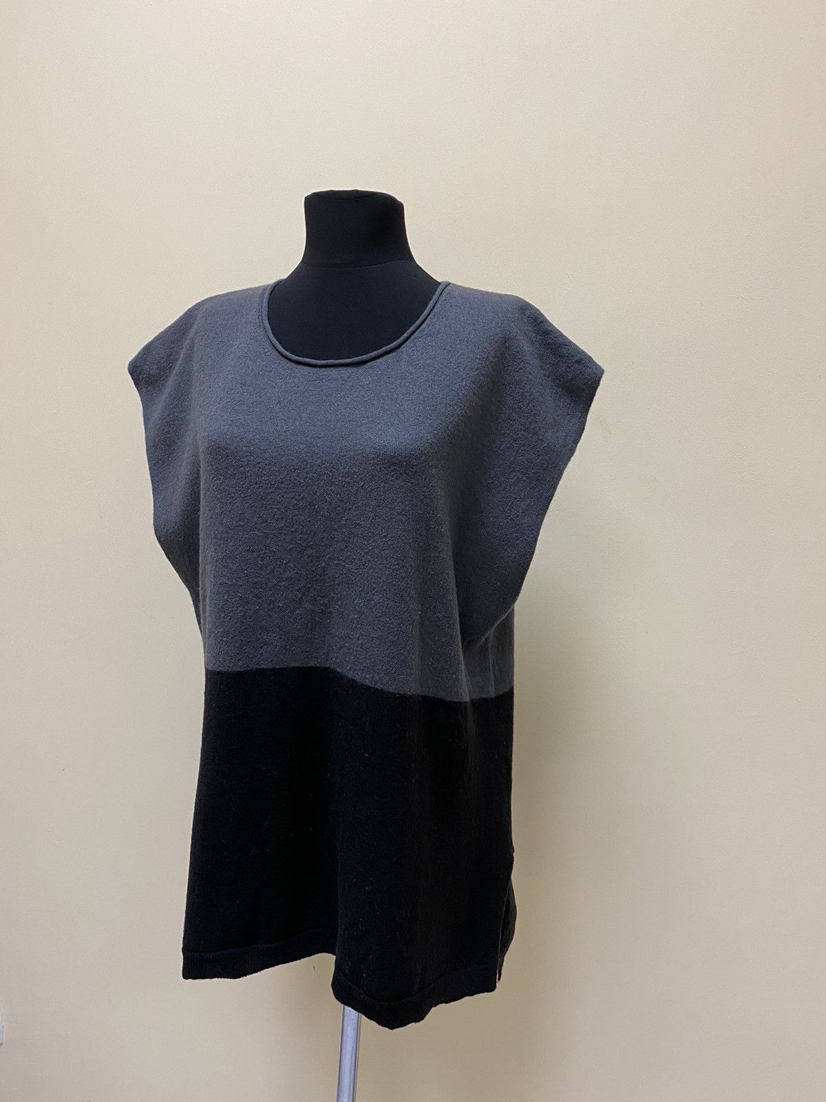 Gudrun Sjoden Gudrun Sjoden Womens Wool Sleeveless Sweater Size XL Size XL / US 12-14 / IT 48-50 - 3 Thumbnail