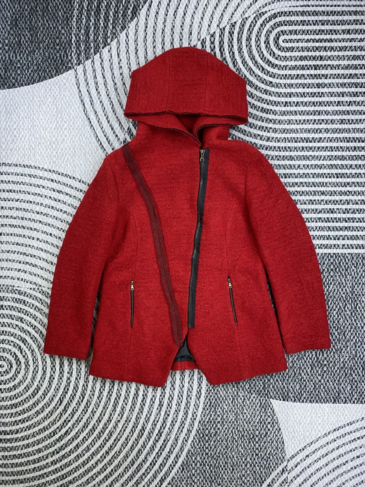Issey Miyake Kavach Inspired Issey Miyake Style Asymmetrical Wool Jacket Size US M / EU 48-50 / 2 - 1 Thumbnail