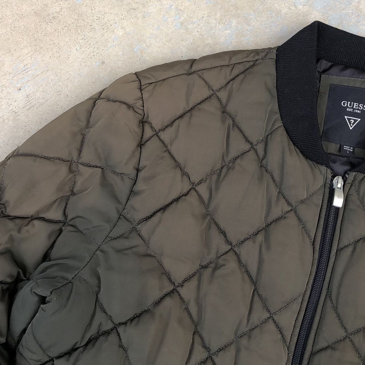 Guess Vintage Guess Est.1981 Sun Faded Quilted Bomber Jacket Size US M / EU 48-50 / 2 - 3 Thumbnail