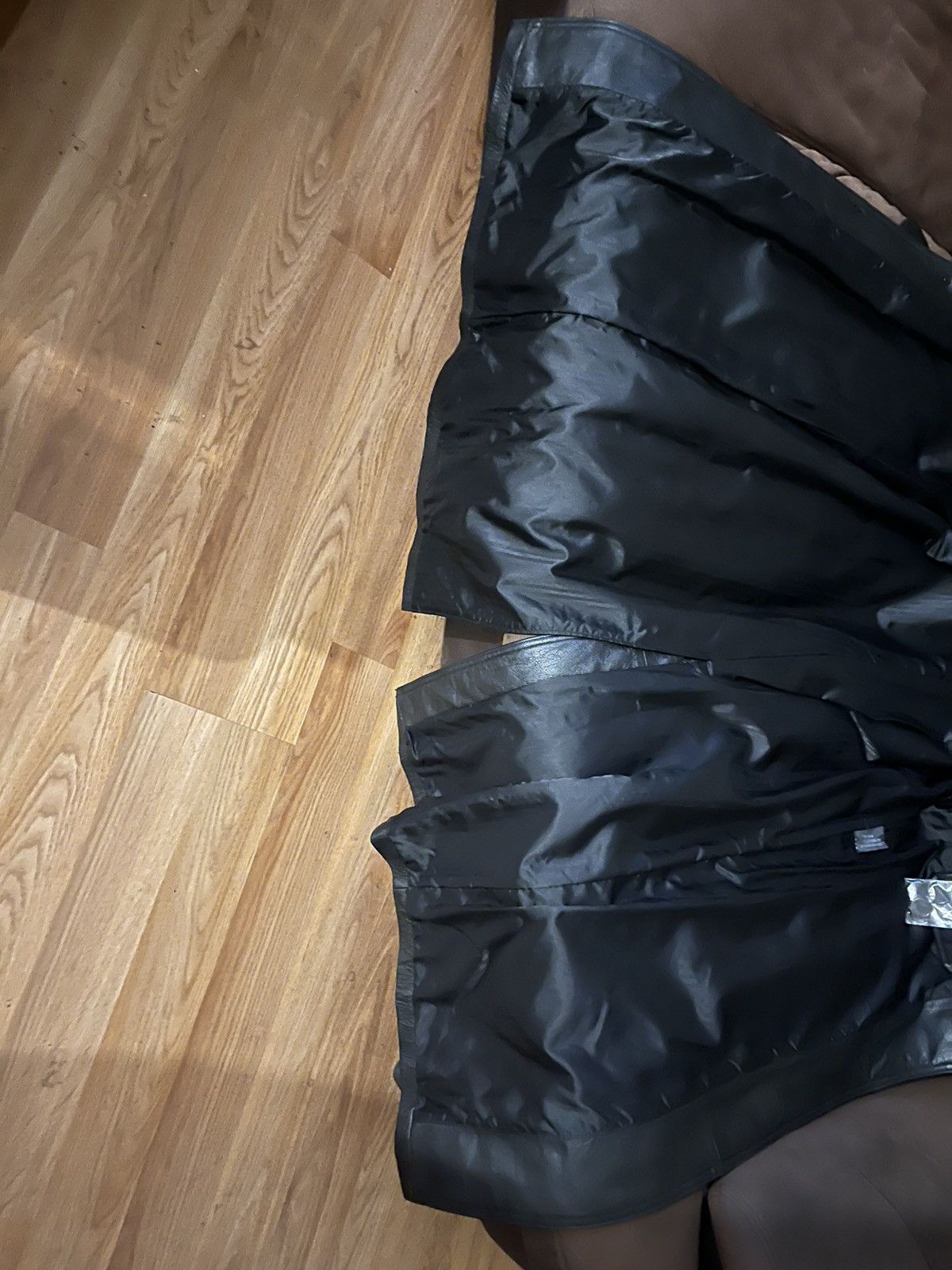 Bostonian Bostonian Men's Black Belted Full Length Leather Coat Sz.M Size US M / EU 48-50 / 2 - 8 Thumbnail