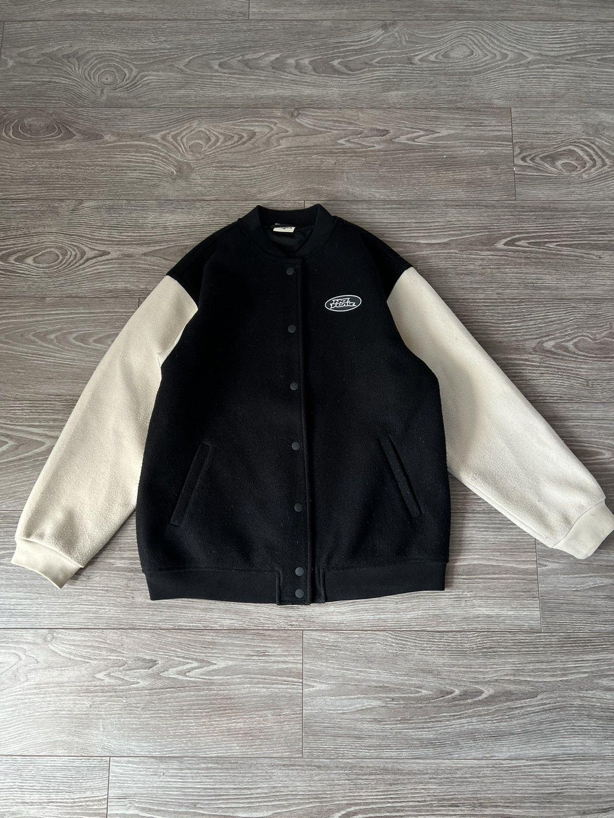 Designer × H&M × No Fear ‼️Teddy Fleece No Fear x H&M Big Logo Avant garde Bomber ‼️ Size US M / EU 48-50 / 2 - 8 Thumbnail