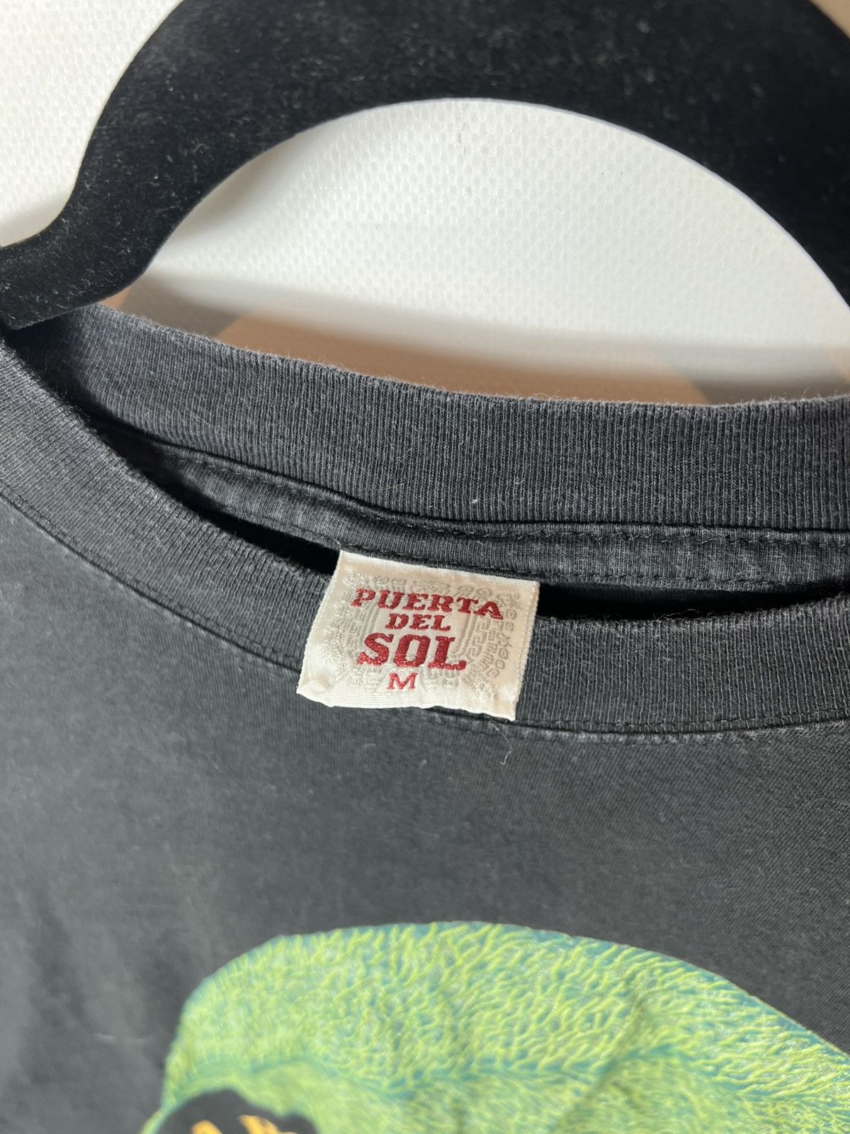 Vintage Vintage La Hoja Coca No Es Droga Weed Drugs Funny T-shirt Size US M / EU 48-50 / 2 - 3 Thumbnail