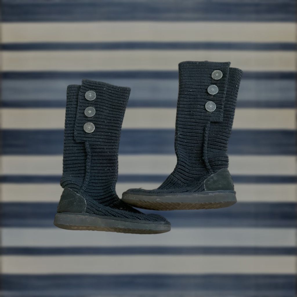 Ugg Ugg Australia Cardy Boots Size 8 Black Size US 8 / IT 38 - 1 Thumbnail