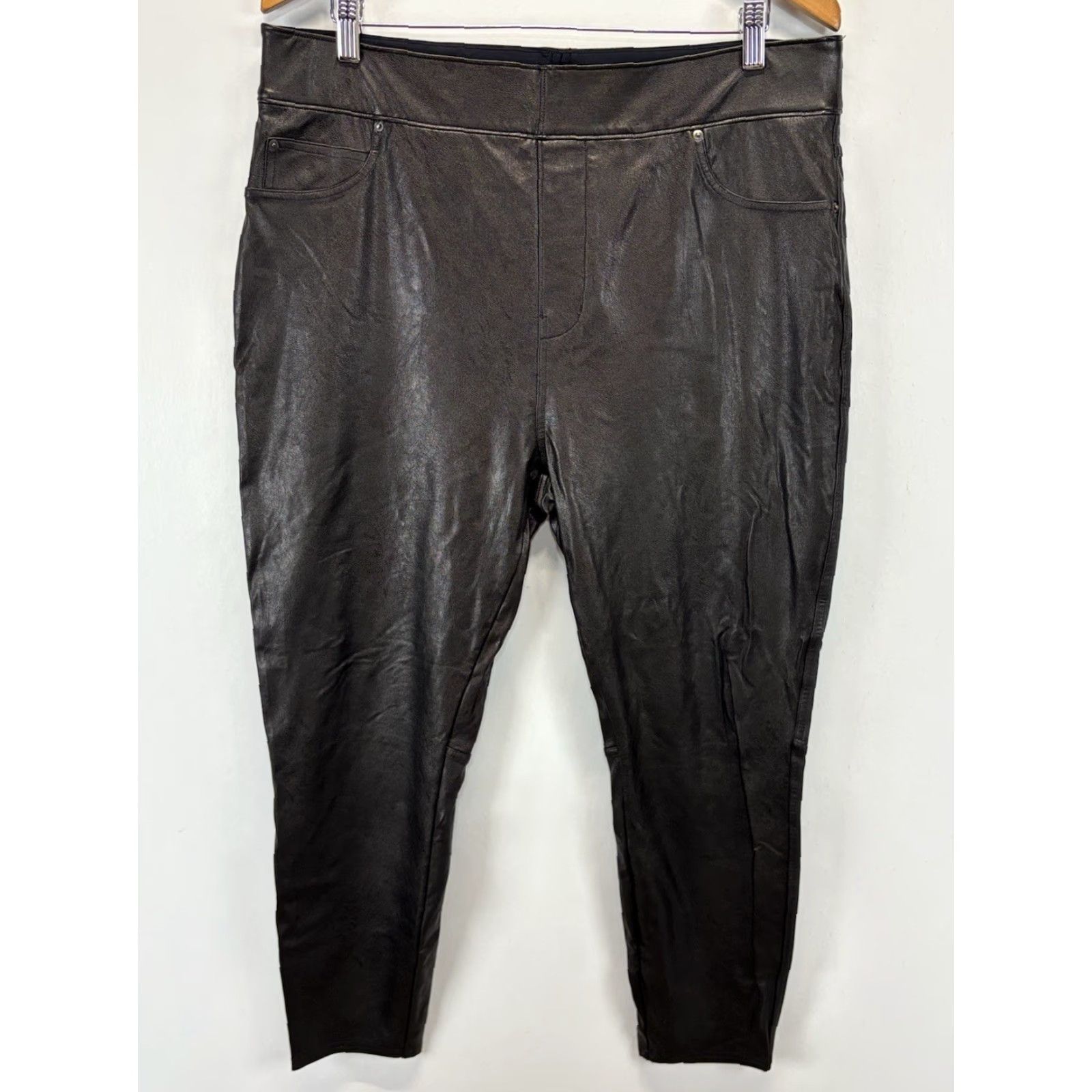 Spanx Spanx Black Plus Size High Rise Faux Leather Leggings Leggings 1X Womens Black 1X High Rise Faux Leather Spanx Concert GoingOut Pre-owned Good Size 40" / US 18 - 2 Thumbnail