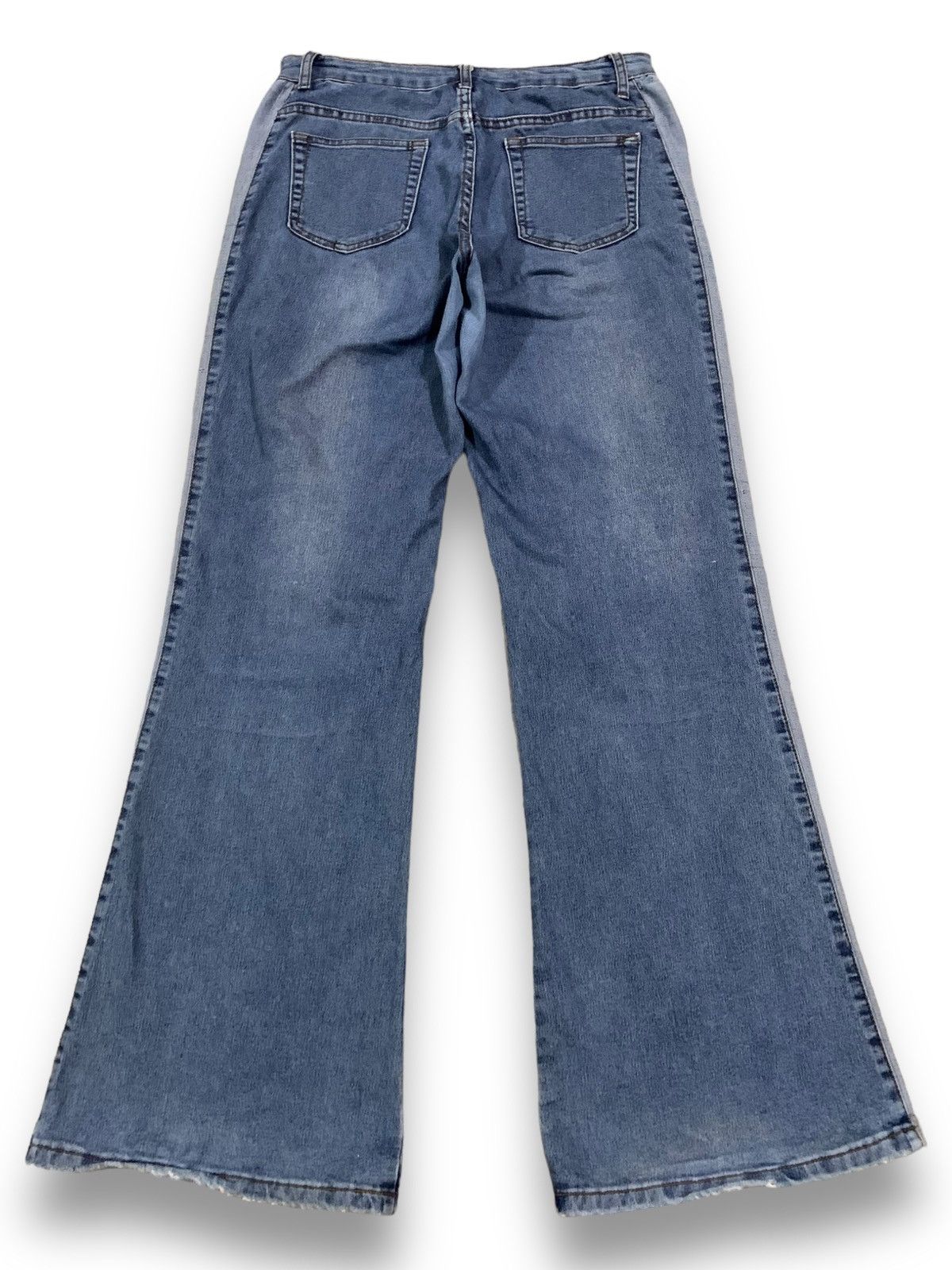 Japanese Brand Vintage Y2K Japanese Brand Flare Bell Bottom Jeans Size US 30 / EU 46 - 2 Thumbnail