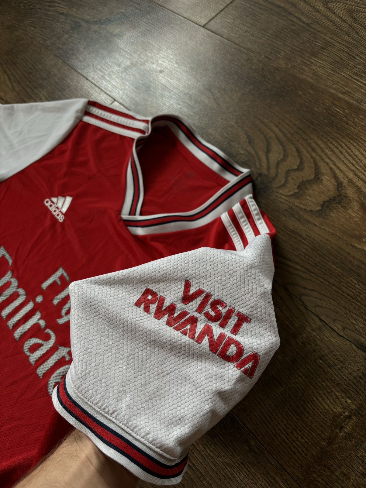 Adidas ARSENAL LONDON 2019-2020 HOME FOOTBALL SHIRT XL ADIDAS Size US L / EU 52-54 / 3 - 5 Thumbnail
