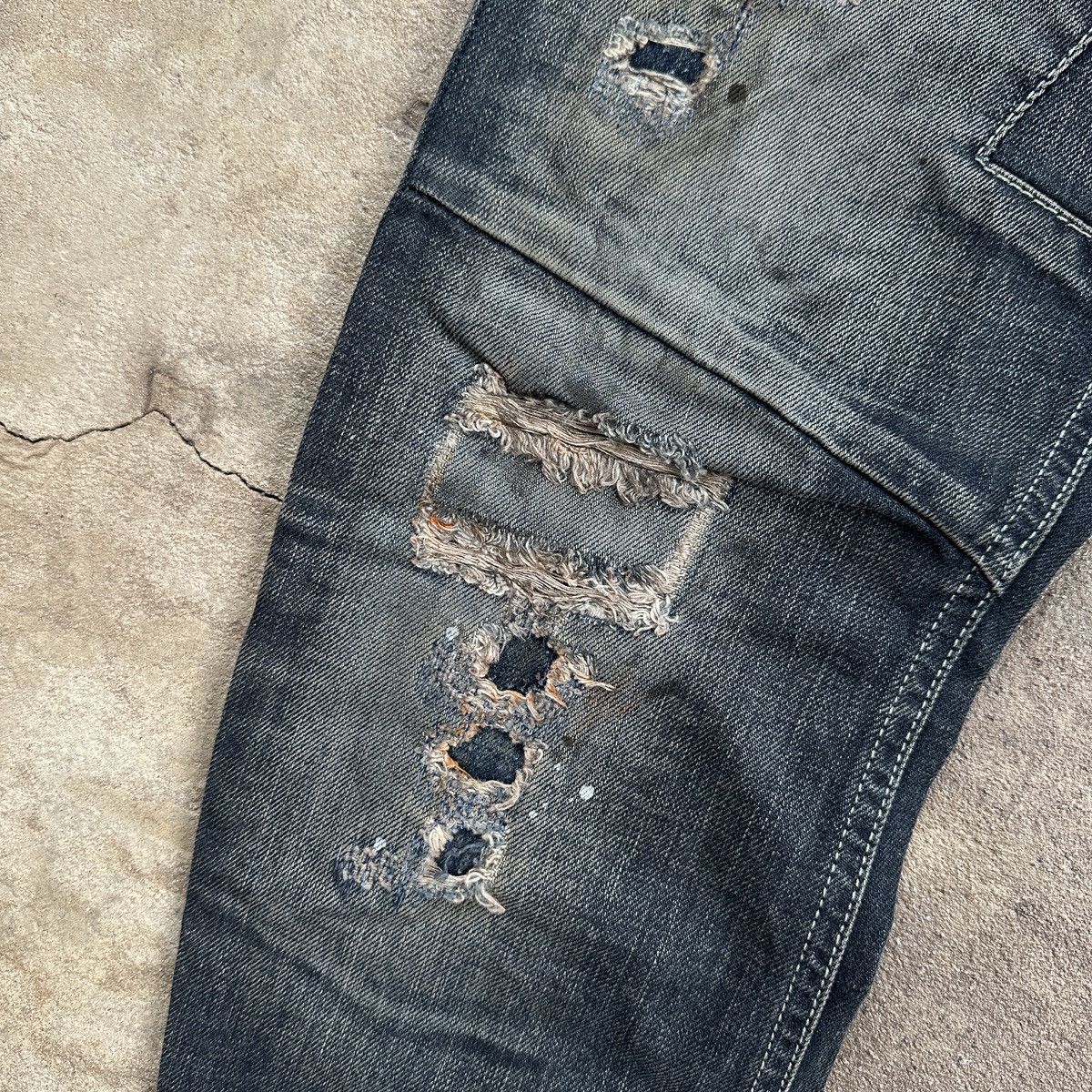 Absolut Joy Absolut Joy Dirty Wash Distressed Slim Fit Denim Gucci Size US 30 / EU 46 - 7 Thumbnail