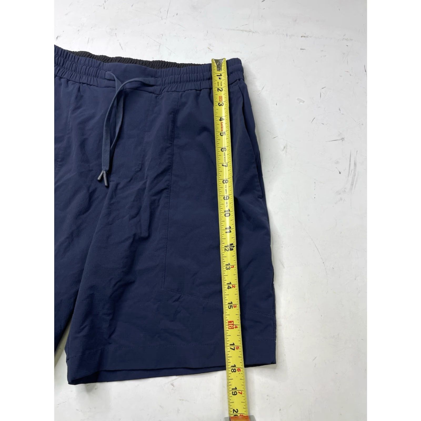 Lululemon Lululemon Bowline Shorts Mens Navy Blue 7.5” M Textured Stretch Pockets Athletic Activewear Running Gym & Training Size US 31 - 2 Thumbnail