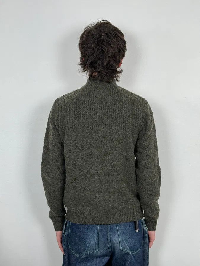 Armani 2010s Armani Khaki Green Wool Buttoned Sweater Size US S / EU 44-46 / 1 - 3 Thumbnail