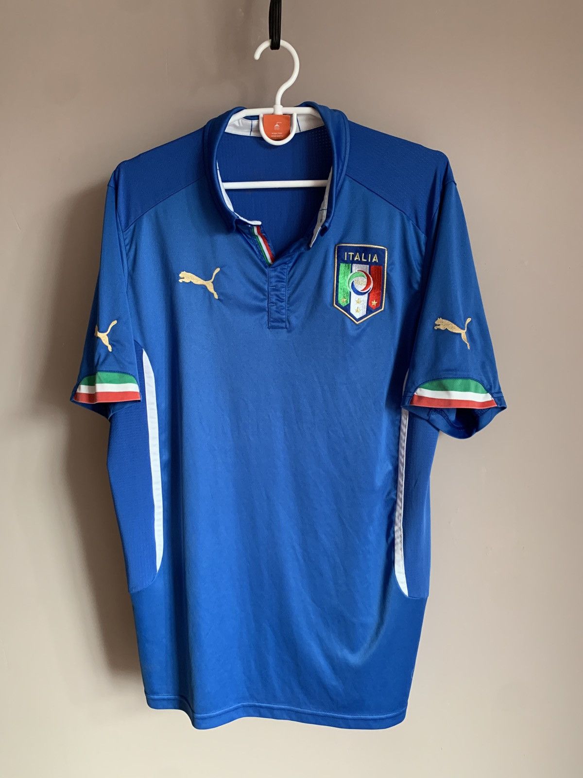 Puma Italy 2014 2015 World Cup puma soccer football jersey Size US L / EU 52-54 / 3 - 1 Thumbnail