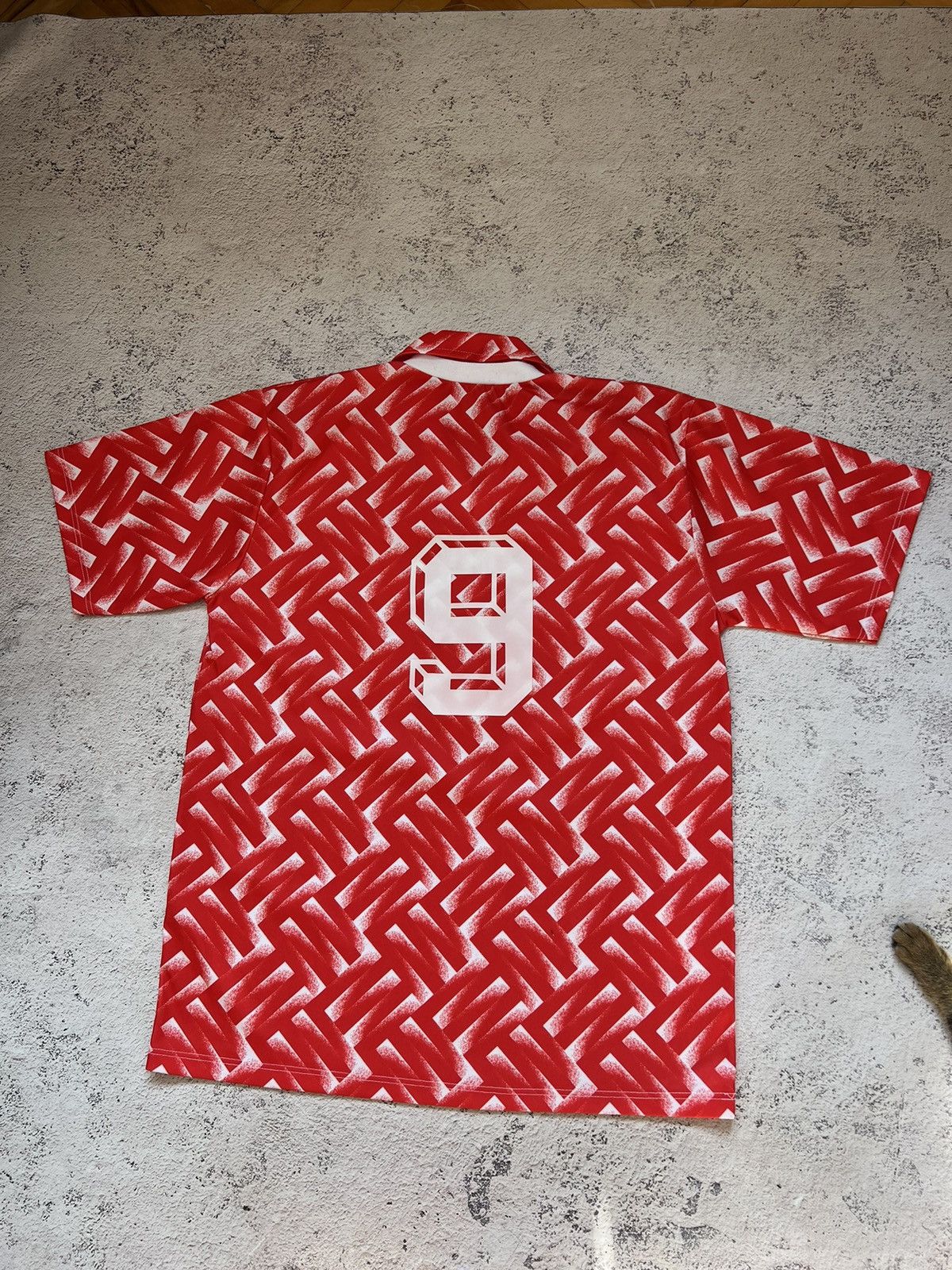 Vintage Vintage Liverpool Retro Style Candy Soccer Jersey Shirt Size US L / EU 52-54 / 3 - 6 Thumbnail
