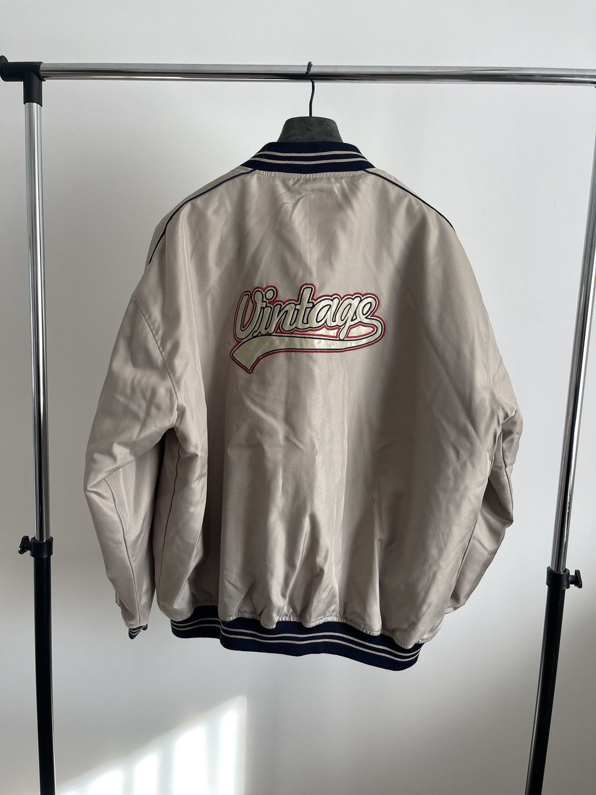 Vintage Vintage innocenti bomber beige light jacket logo Size US L / EU 52-54 / 3 - 2 Thumbnail