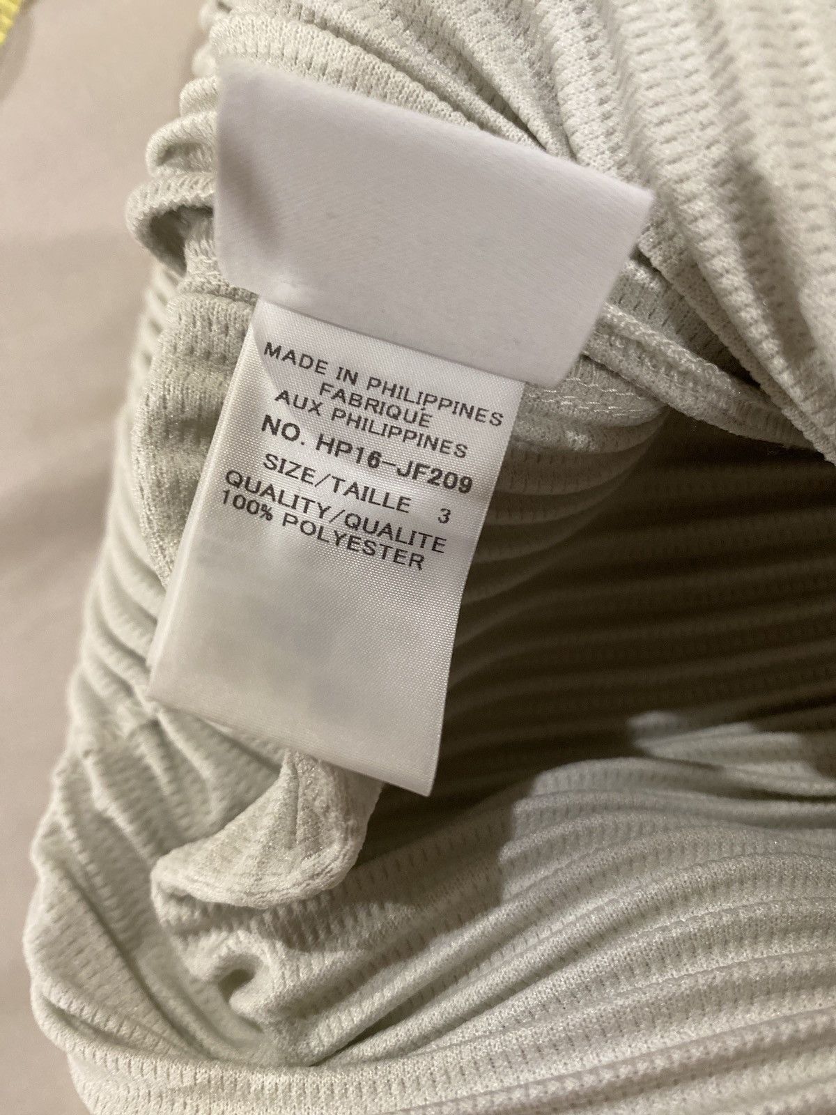 Homme Plisse Issey Miyake Homme Plisse Issey Miyake Grey Belted Pleats 1 Trousers Size US 32 / EU 48 - 7 Thumbnail