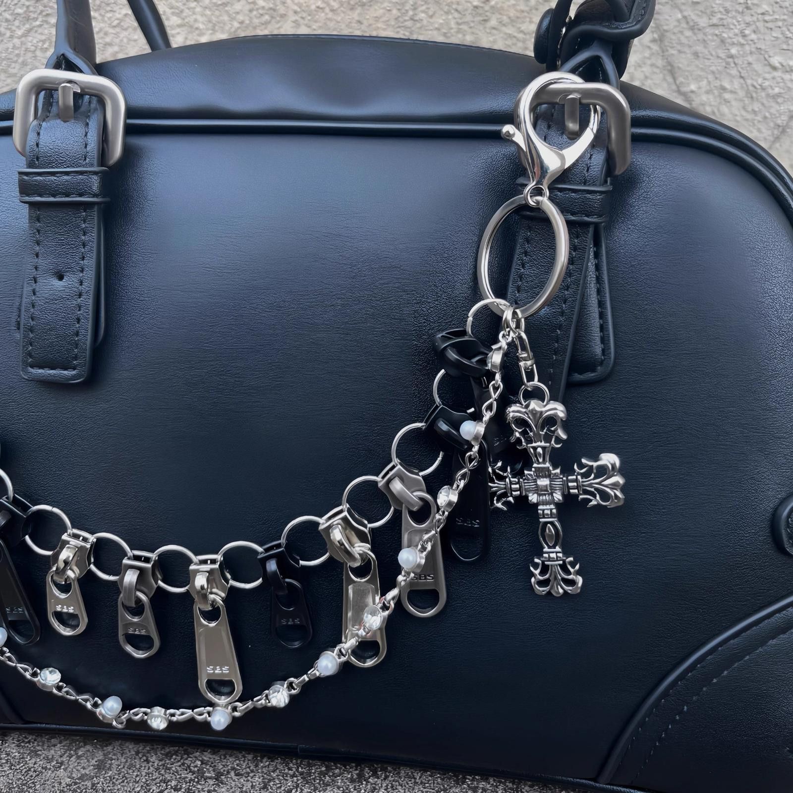 Jewelry Metal Cross Bag Chain – Pearl Pendant, Zipper Charm Size ONE SIZE - 2 Thumbnail