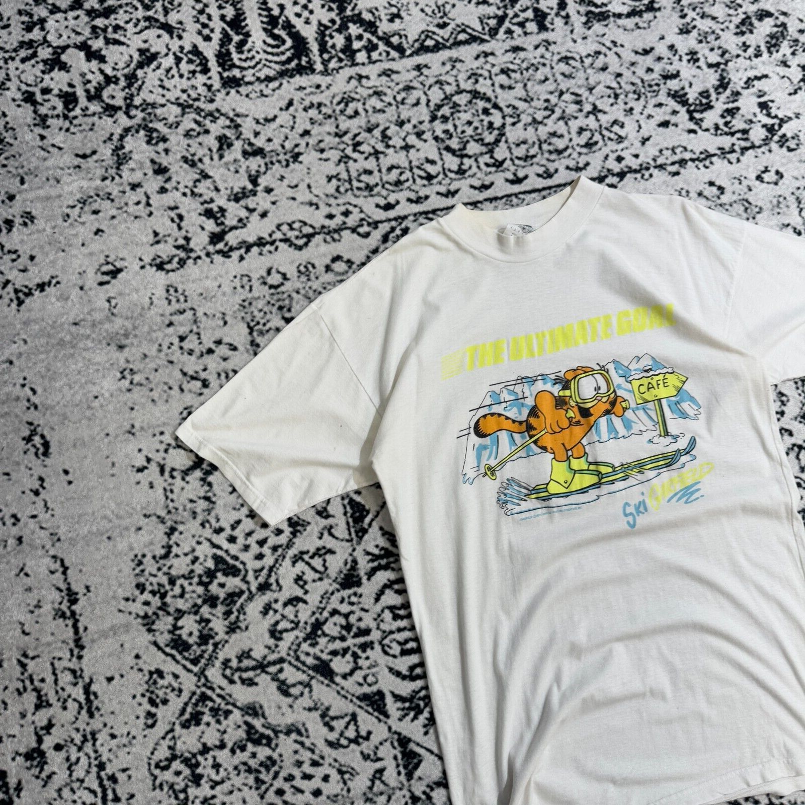 Vintage Vintage White Cotton T-Shirt Size XL Garfield 1978 Ski Sking Size US XL / EU 56 / 4 - 3 Thumbnail