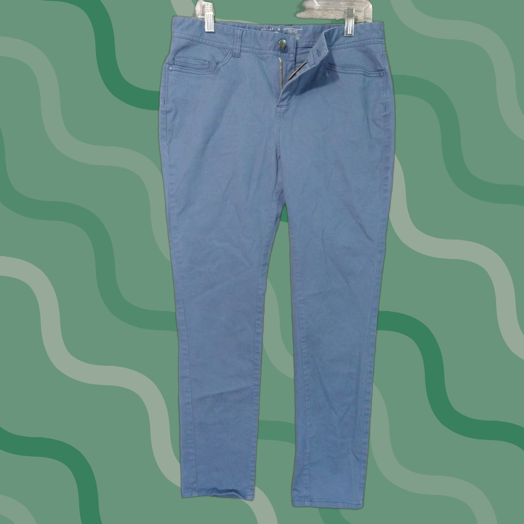Mountain Hardwear Mountain Hardwear Jeans Womens 10 Blue Skinny Mid Rise Outdoor Hiking Stretch Shirt? Size 32" / US 10 / IT 46 - 1 Thumbnail