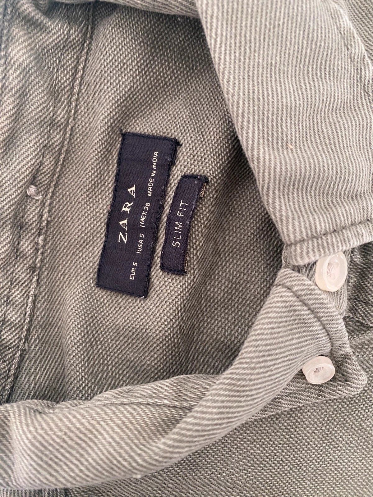 Other ZARA slim fit denim shirt khaki size S ba25 Size US S / EU 44-46 / 1 - 3 Thumbnail